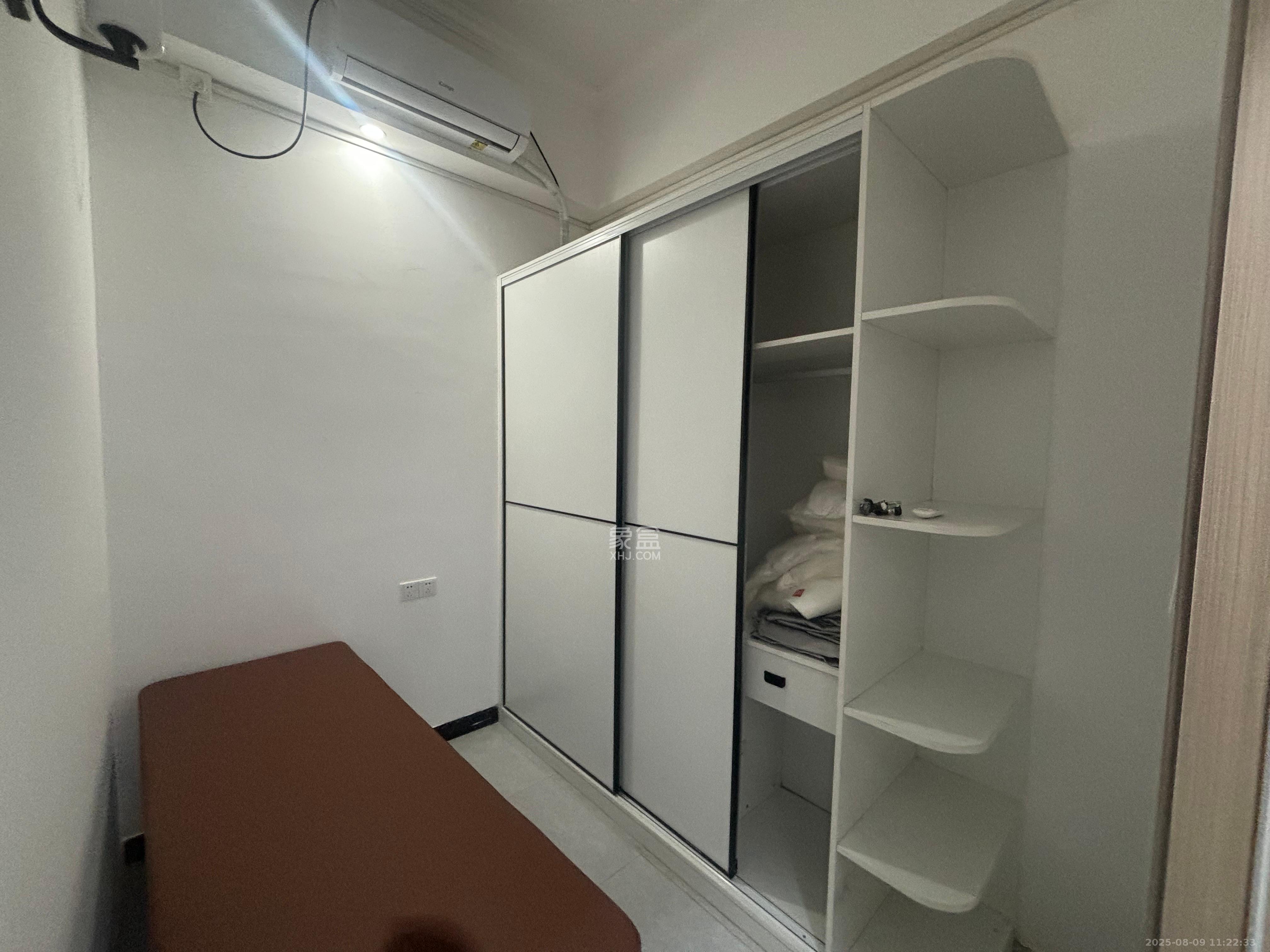 梅溪峰汇（房聚梅溪壹中心）  5室1厅2卫    1800.0元/月室内图