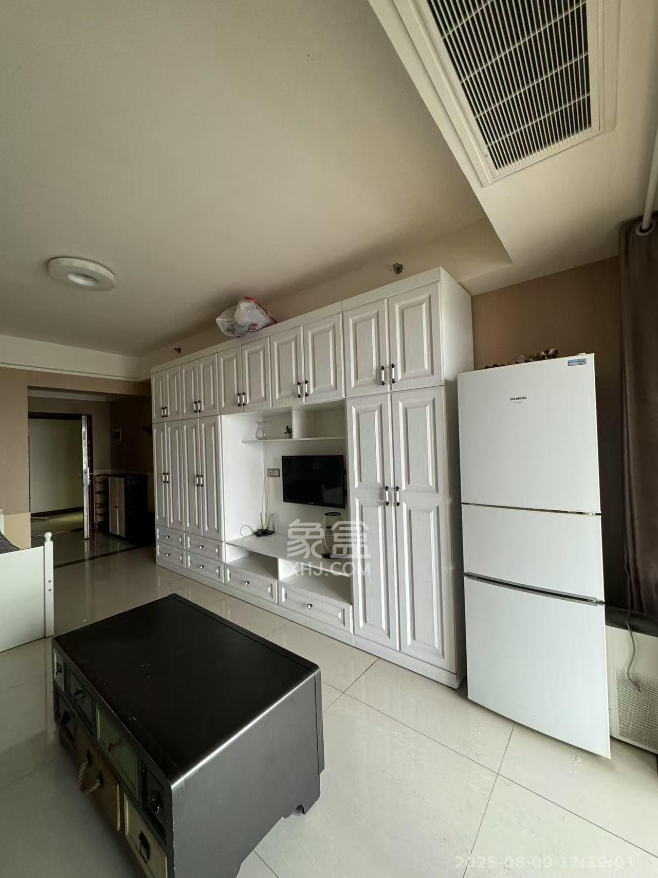 东塘瑞府 1室1厅1卫 1650.0元/月 东塘瑞府 1室1厅1卫 1650.0元/月室内图