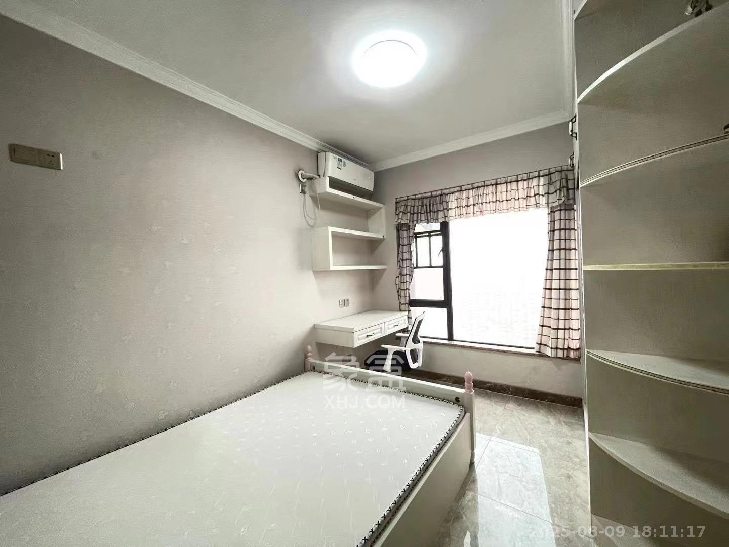 旭辉御府  3室2厅1卫   2900.00元/月室内图