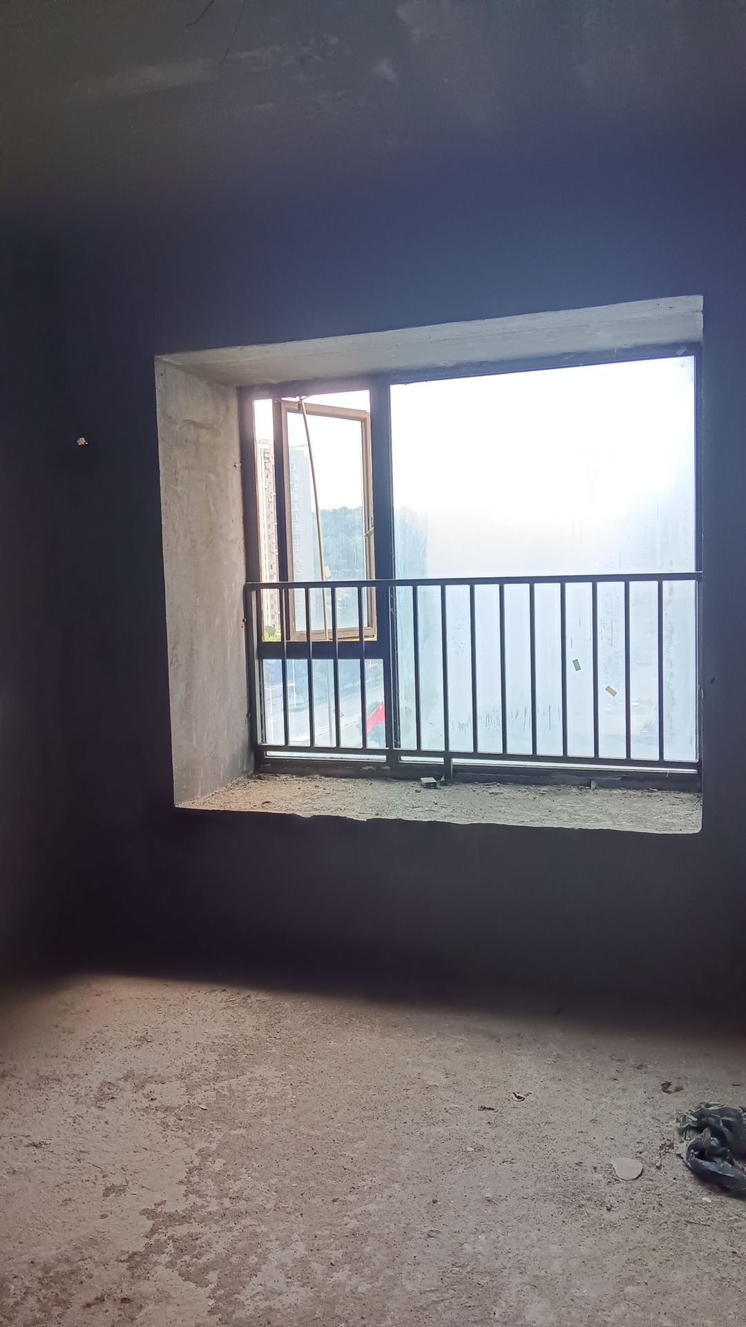 悦江山 4室2厅2卫 64.0万 悦江山 4室2厅2卫 64.0万客厅