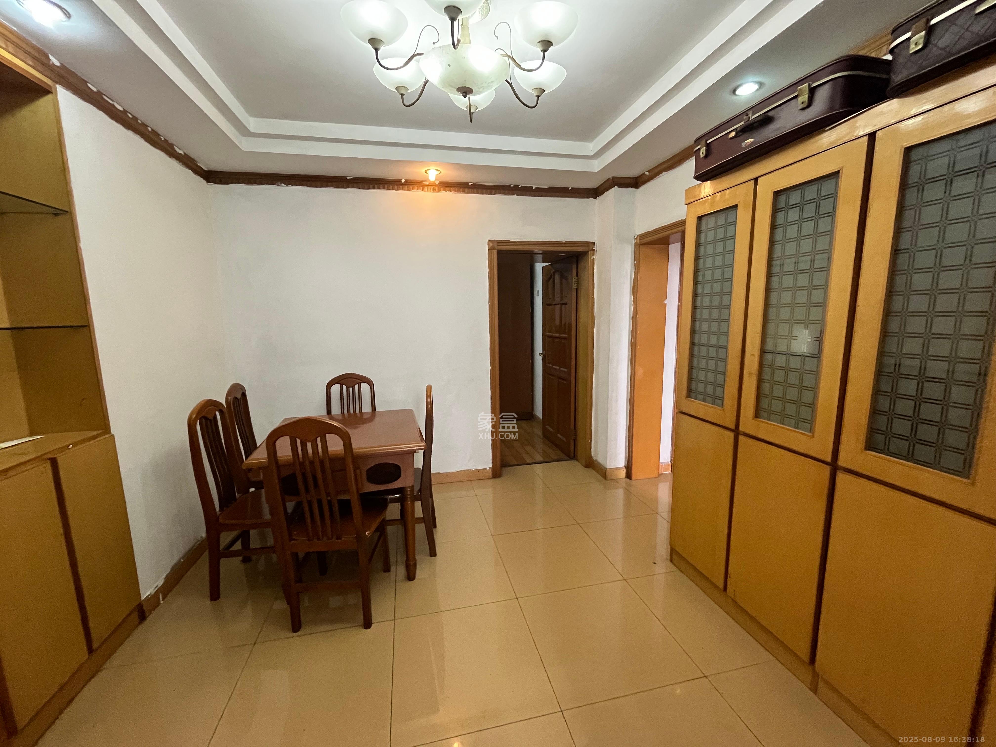 建行芙蓉支行宿舍 3室2厅2卫 3000.0元/月 建行芙蓉支行宿舍 3室2厅2卫 3000.0元/月室内图