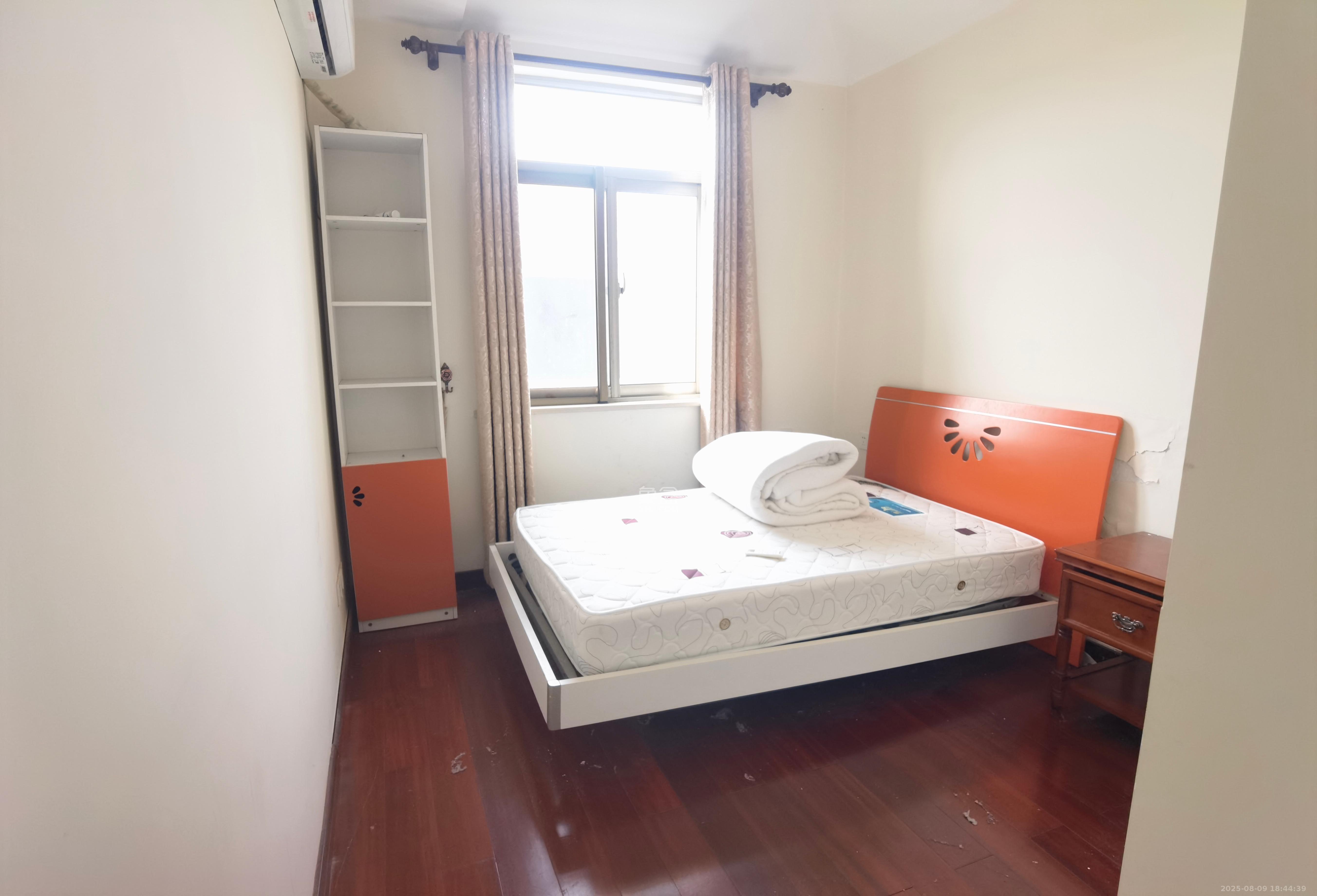 碧桂园威尼斯城  6室2厅2卫    9800.0元/月 碧桂园威尼斯城  6室2厅2卫    9800.0元/月室内图