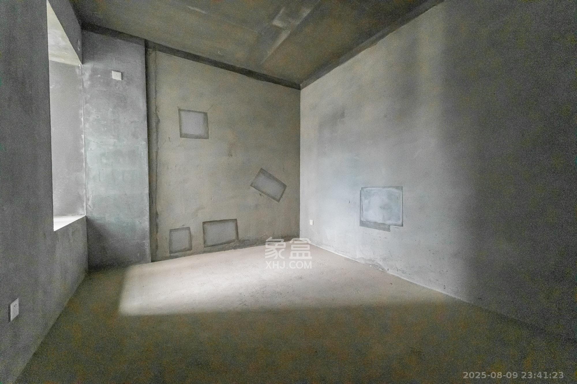 中建悦和城  3室2厅2卫   112.00万其他