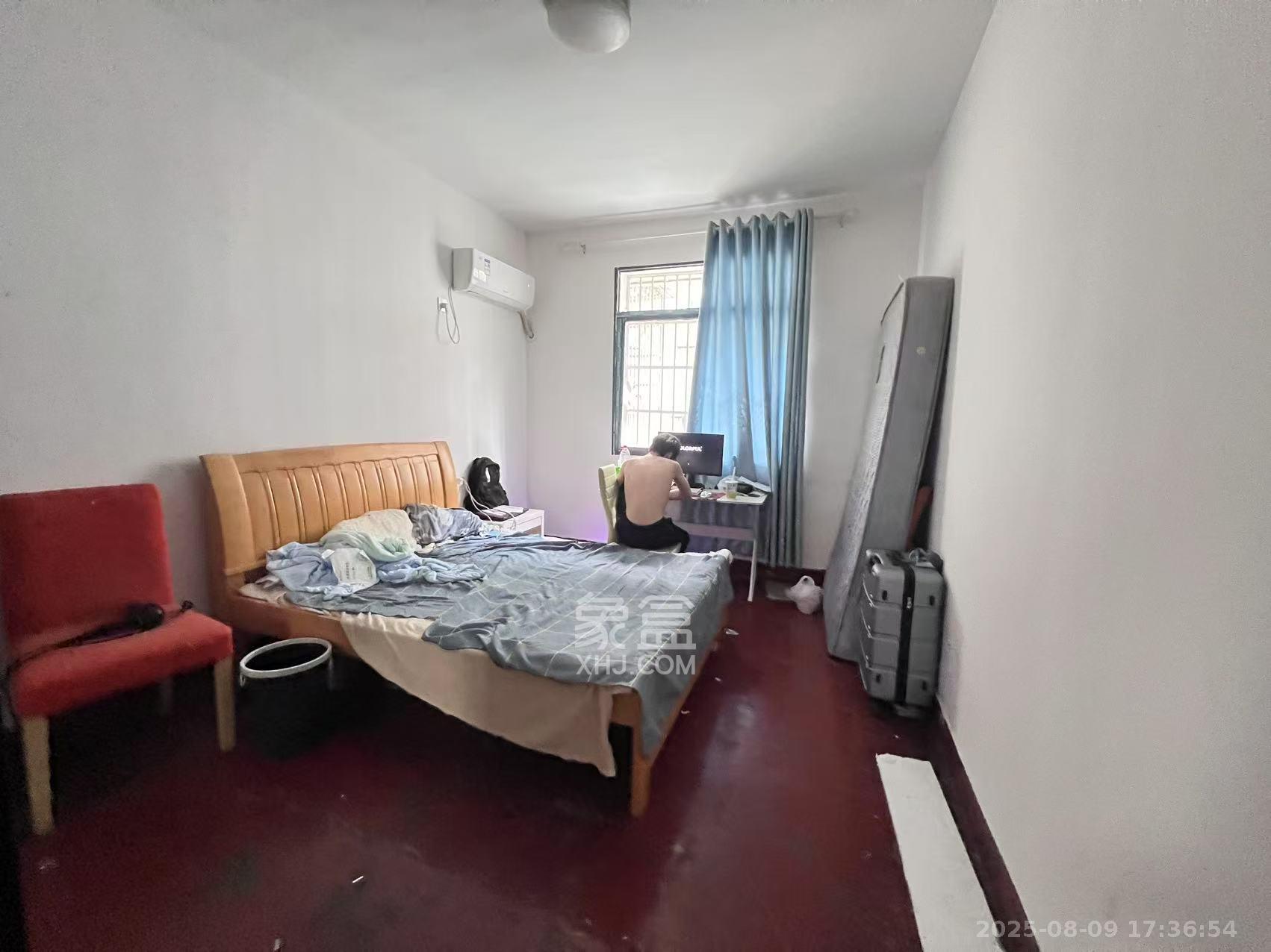 麻田磷矿宿舍  2室1厅1卫    1800.0元/月 麻田磷矿宿舍  2室1厅1卫    1800.0元/月