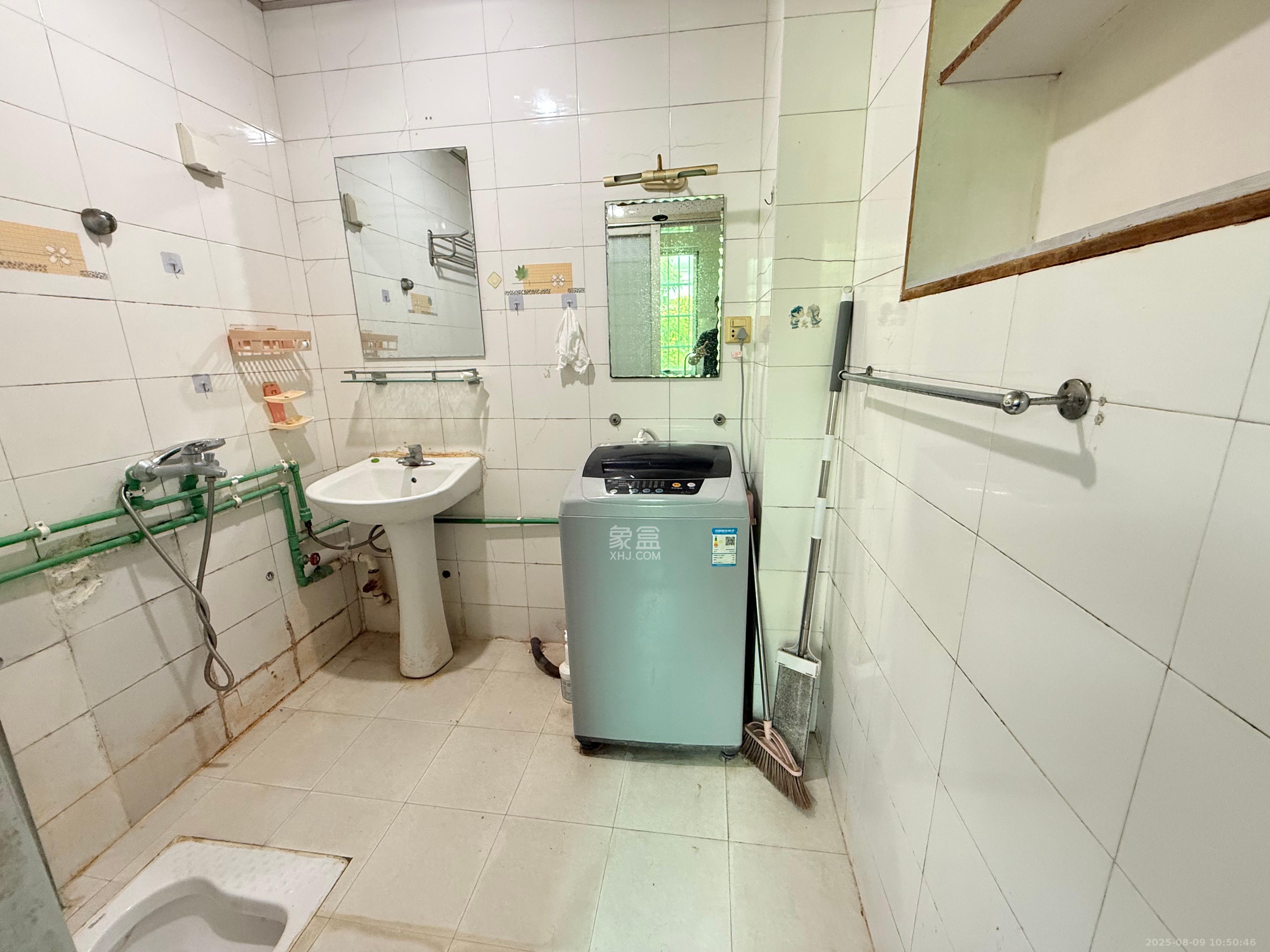 马王堆陶瓷建材新城  2室2厅1卫   1800.00元/月室内图