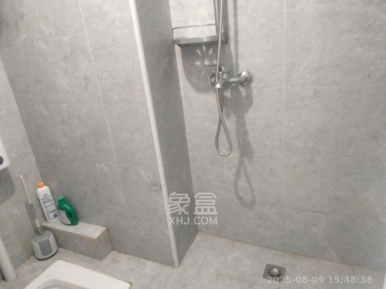 中建芙蓉嘉苑 1室1厅1卫 1100.0元/月 中建芙蓉嘉苑 1室1厅1卫 1100.0元/月室内图