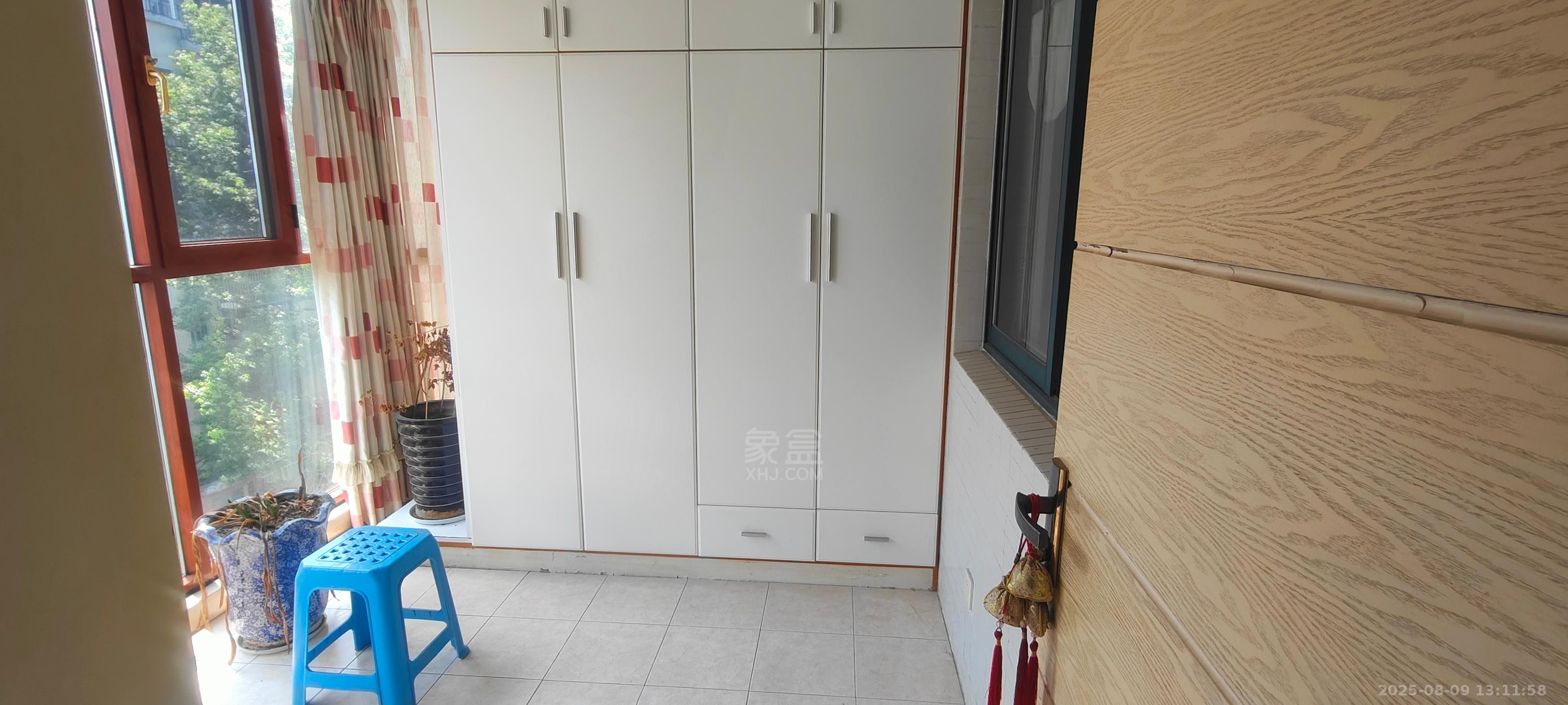 湘滨逸墅 3室2厅2卫 1400.0元/月 湘滨逸墅 3室2厅2卫 1400.0元/月室内图