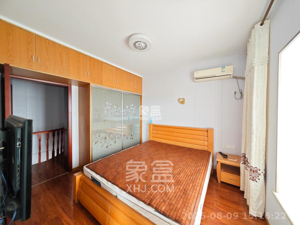 湘府东苑  2室1厅2卫    2200.0元/月 湘府东苑  2室1厅2卫    2200.0元/月室内图