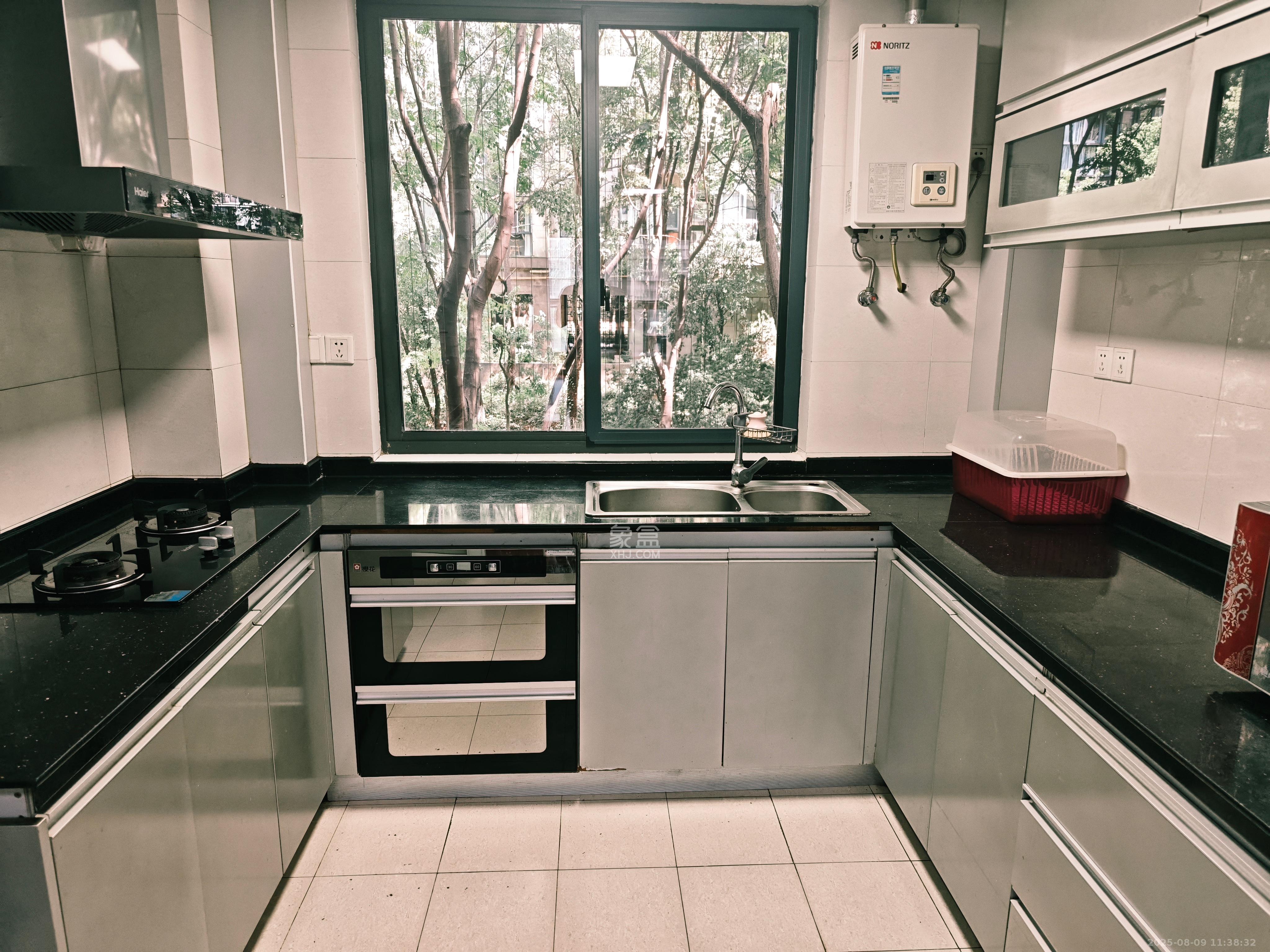 博林金谷 3室2厅2卫 3200.0元/月 博林金谷 3室2厅2卫 3200.0元/月室内图