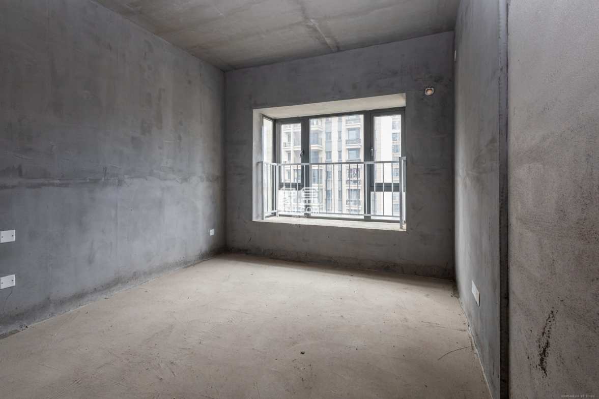 恒大江湾 3室2厅2卫 116.0万 恒大江湾 3室2厅2卫 116.0万卧室