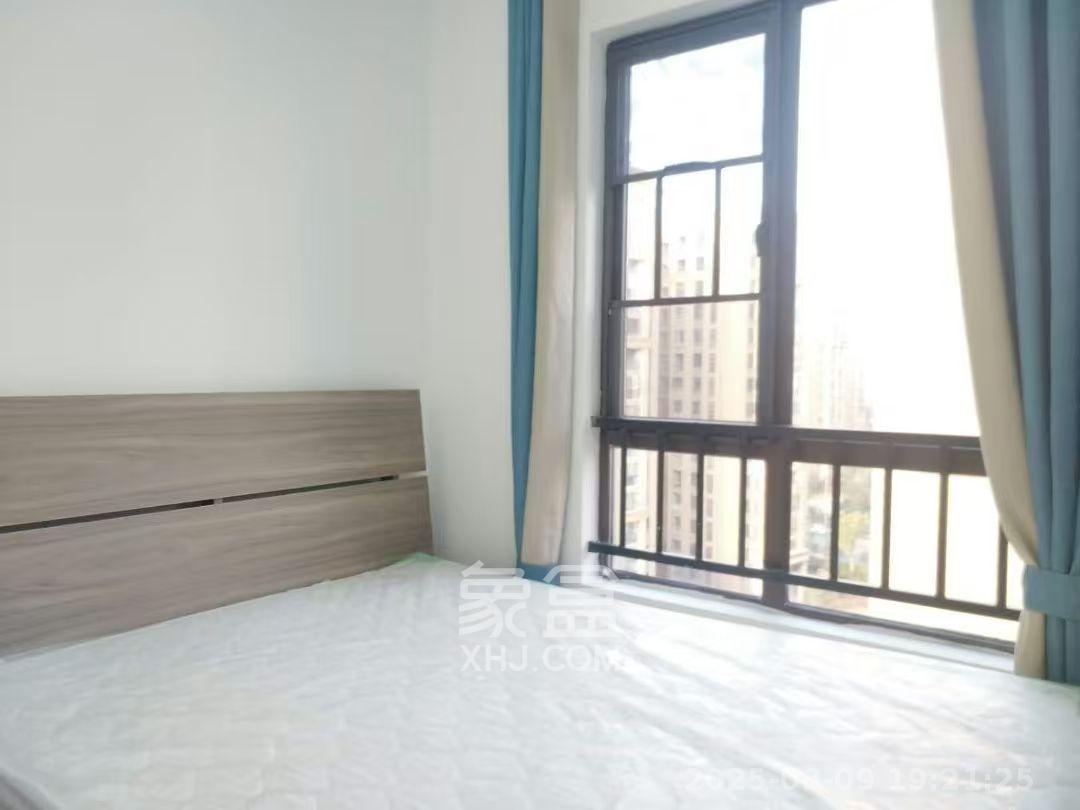 鑫远悦城(鑫远悦时代) 3室2厅1卫 2500.00元/月 鑫远悦城(鑫远悦时代) 3室2厅1卫 2500.00元/月室内图