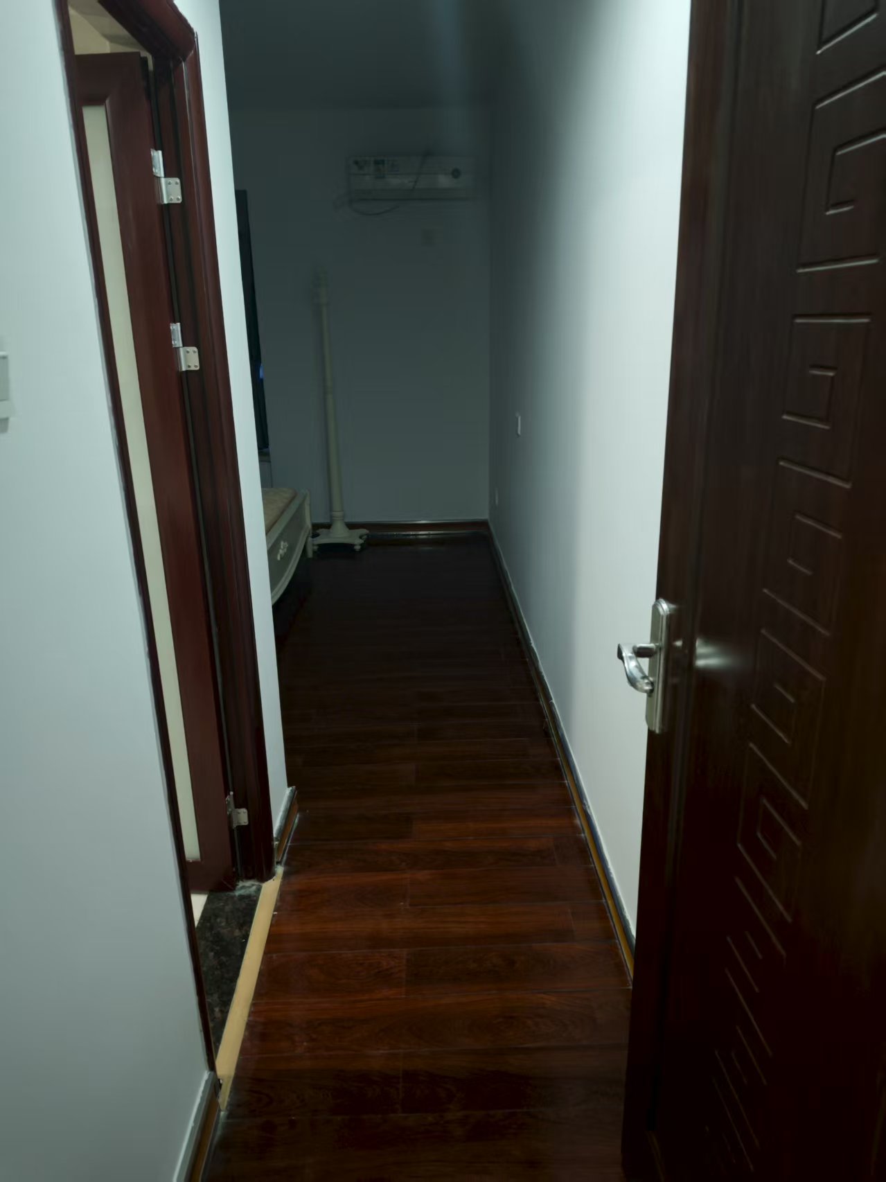 金鹿雅苑 4室2厅2卫 3500.0元/月 金鹿雅苑 4室2厅2卫 3500.0元/月室内图