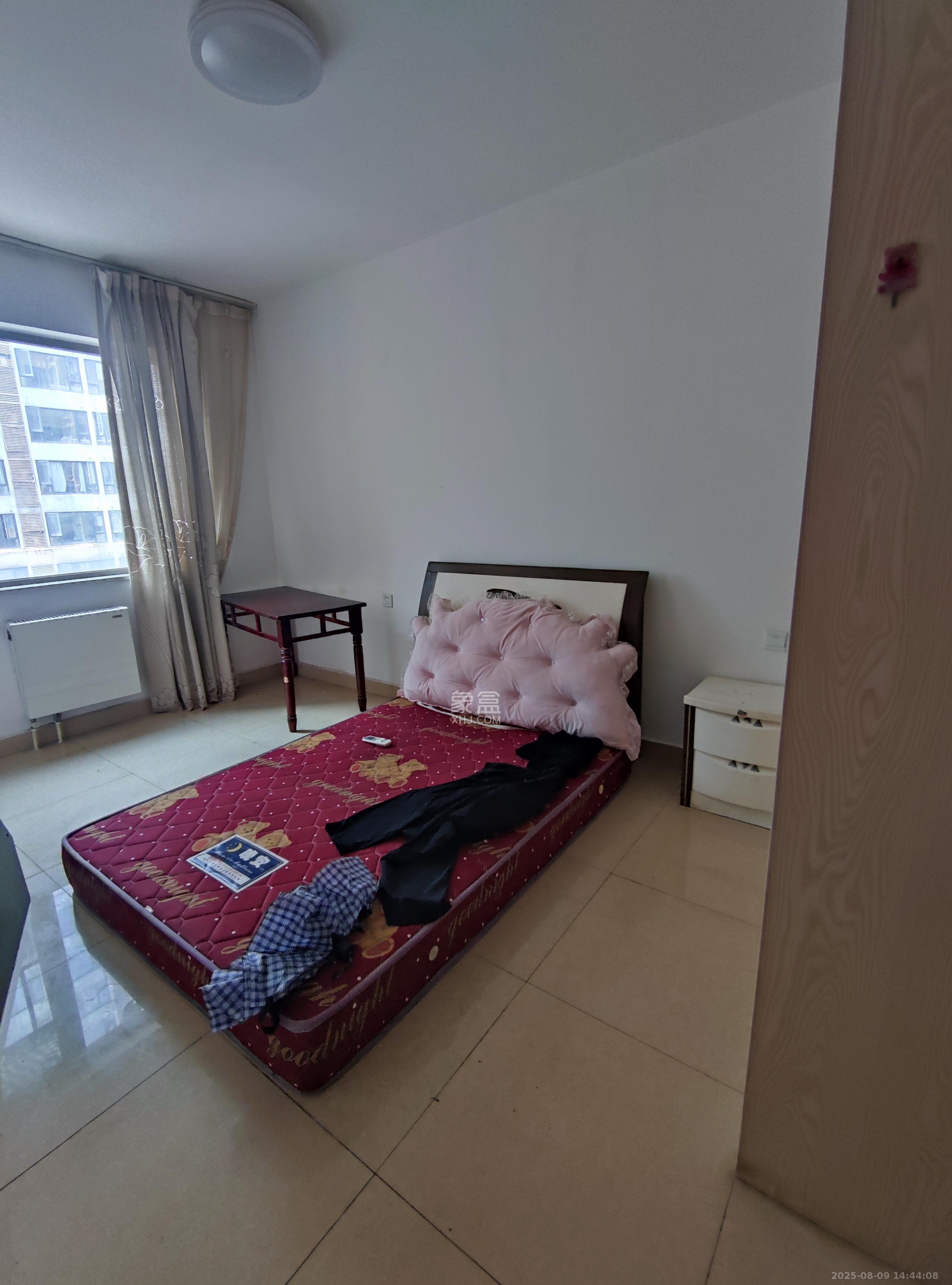 怡海星城 3室2厅1卫 1750.0元/月 怡海星城 3室2厅1卫 1750.0元/月室内图