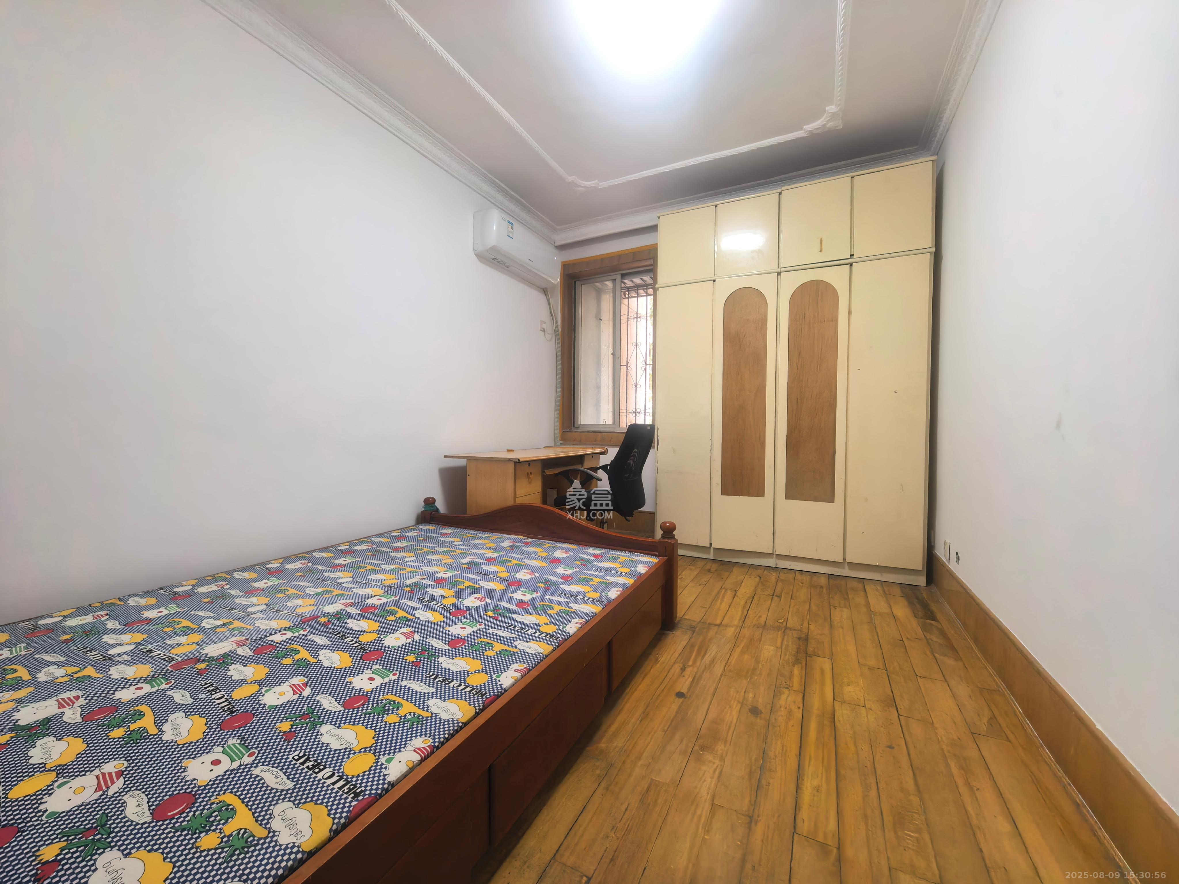 东塘电力院 3室2厅1卫 3200.0元/月 东塘电力院 3室2厅1卫 3200.0元/月室内图