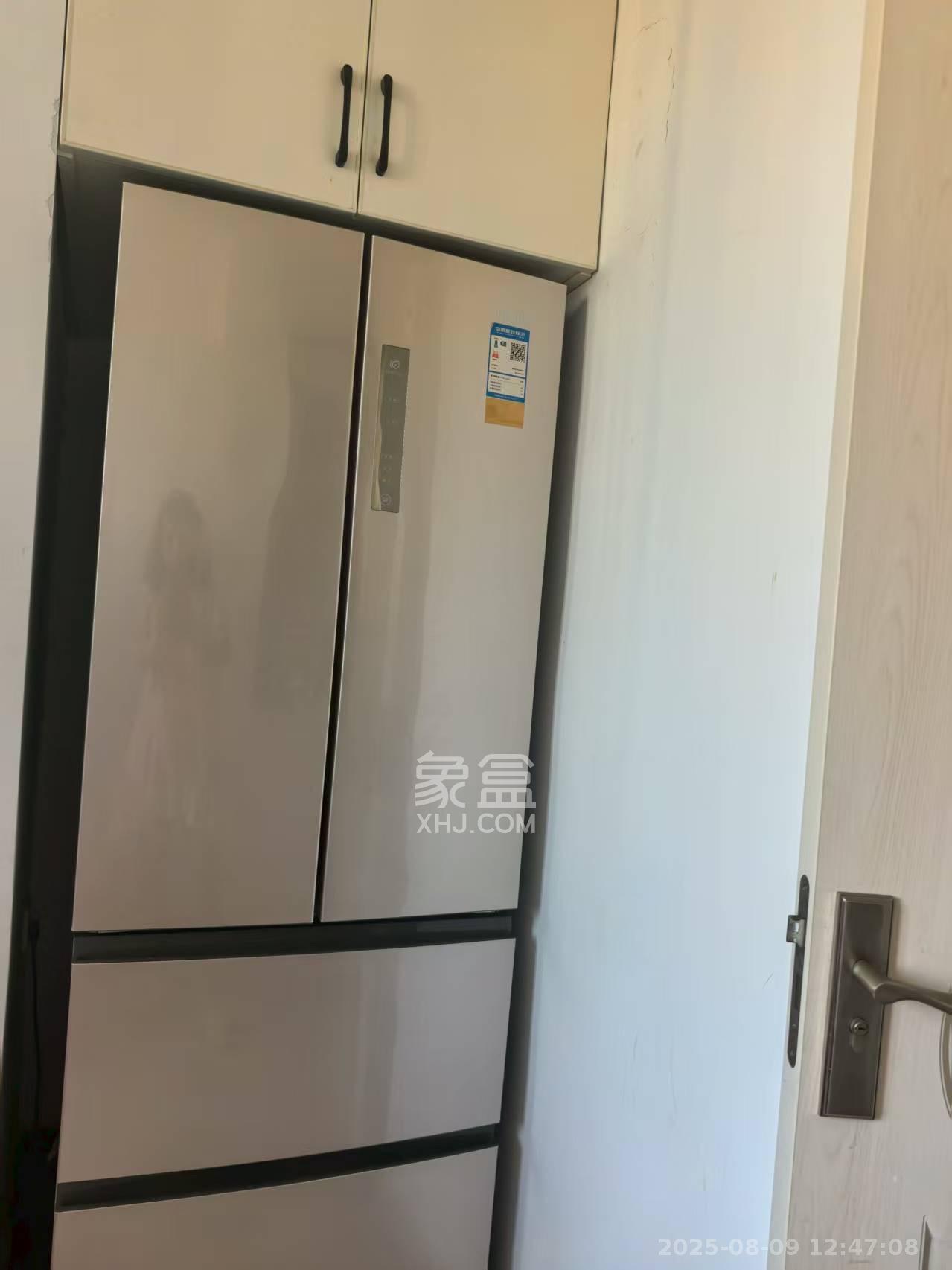江河东澜湾  3室2厅2卫    2800.0元/月室内图