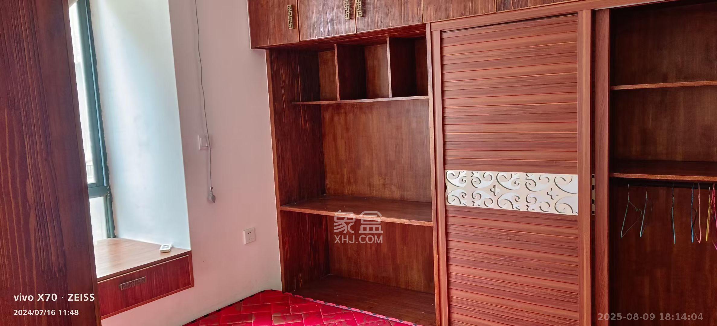 圆梦完美生活  3室2厅2卫    1700.0元/月室内图