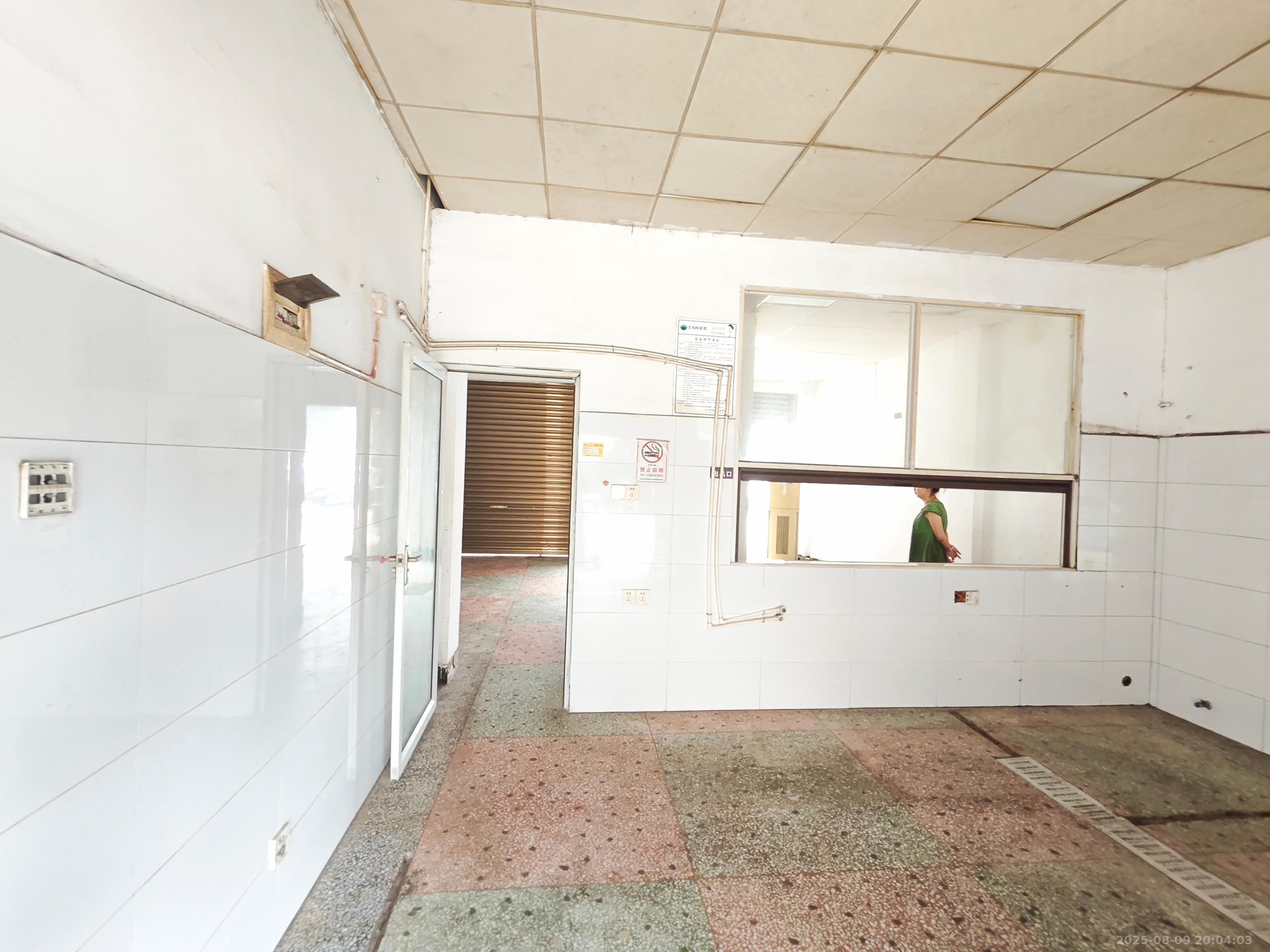 茶子山小区  1室0厅0卫    3500.0元/月室内图