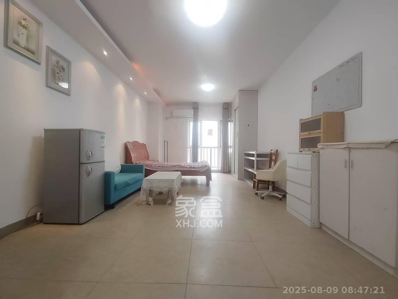 汇富中心 1室1厅1卫 1500.0元/月 汇富中心 1室1厅1卫 1500.0元/月室内图