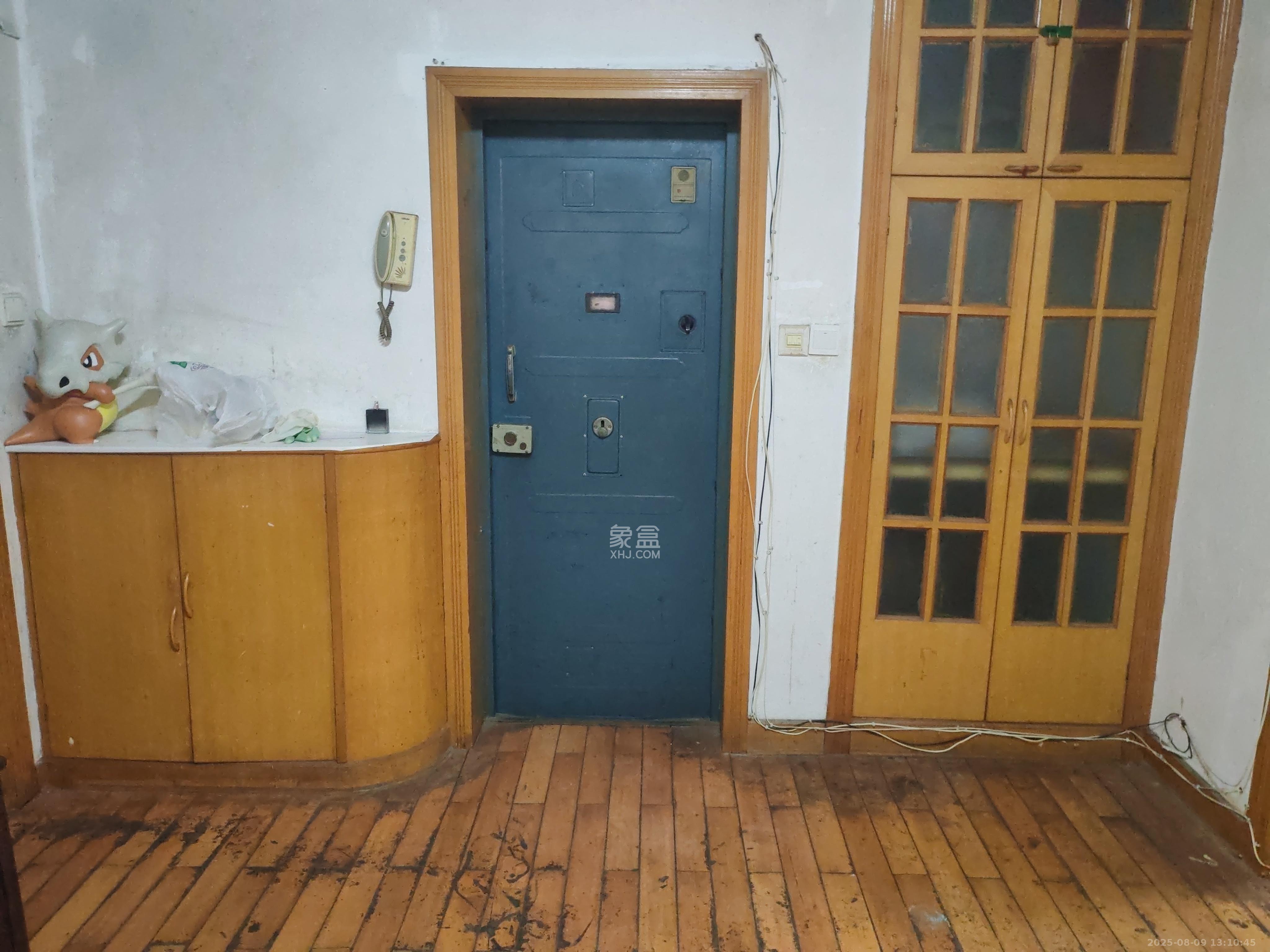 乔庄社区 4室1厅1卫 2000.0元/月 乔庄社区 4室1厅1卫 2000.0元/月室内图