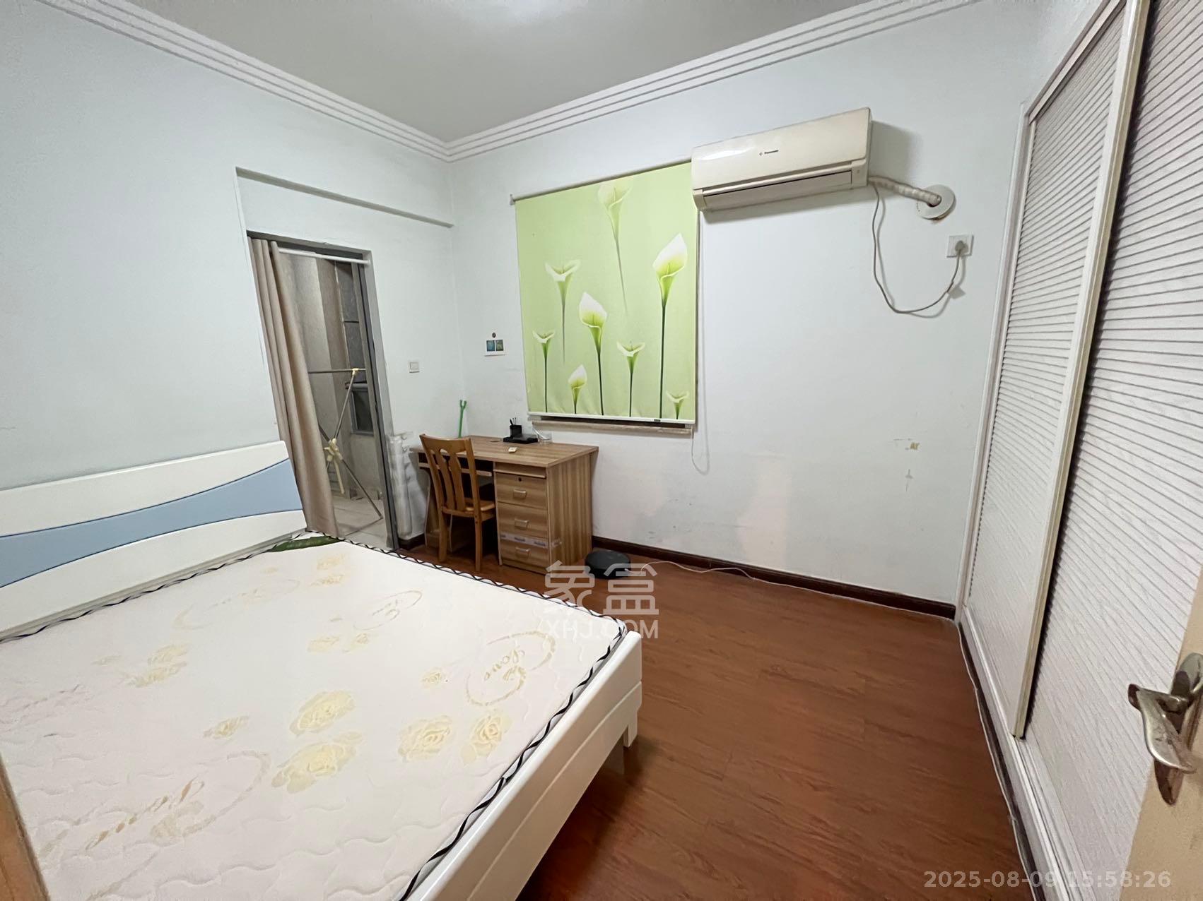 西子一间 2室1厅1卫 2400.0元/月 西子一间 2室1厅1卫 2400.0元/月室内图