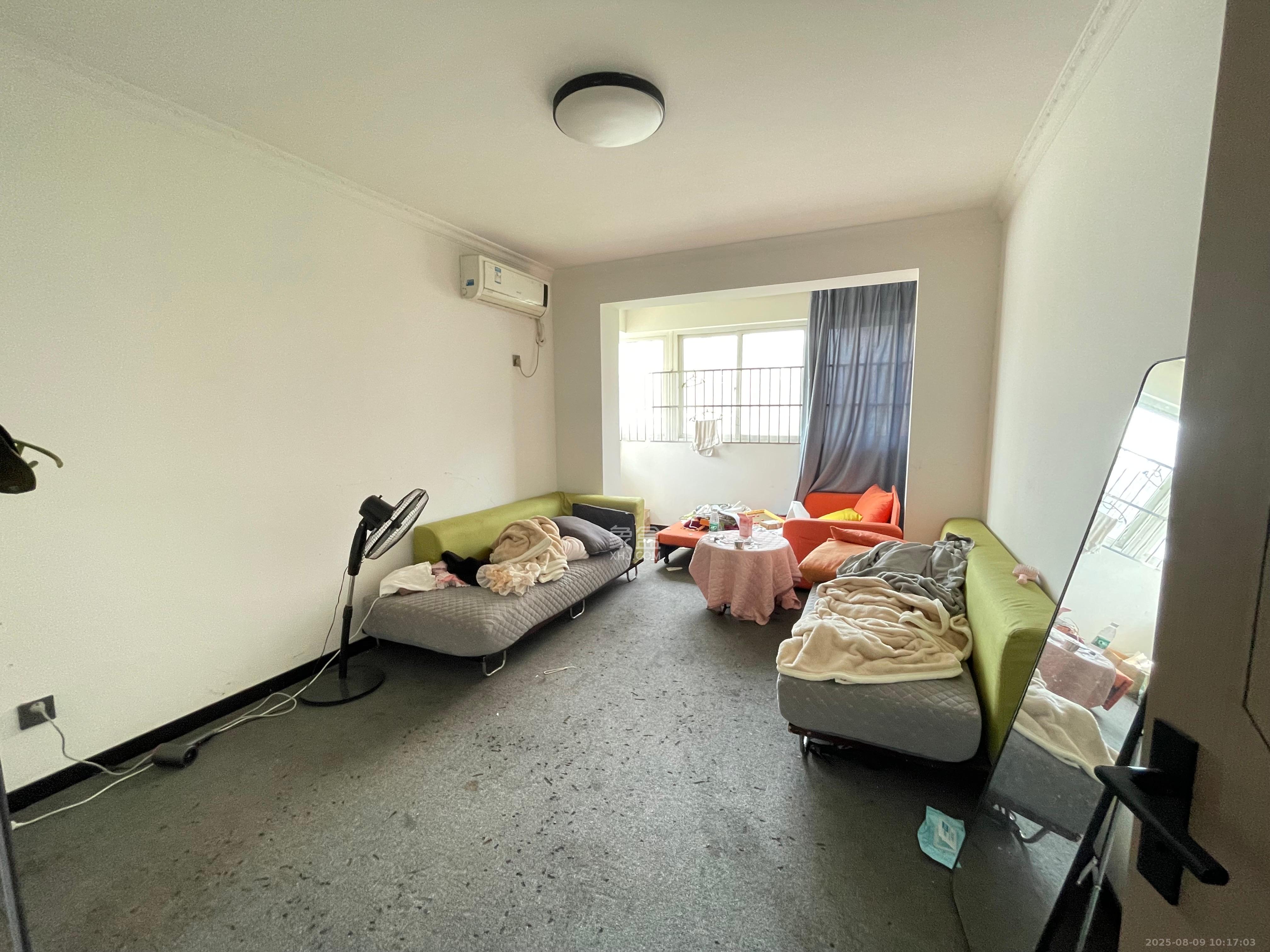 诺亚方舟大厦 4室2厅2卫 3800.0元/月 诺亚方舟大厦 4室2厅2卫 3800.0元/月室内图