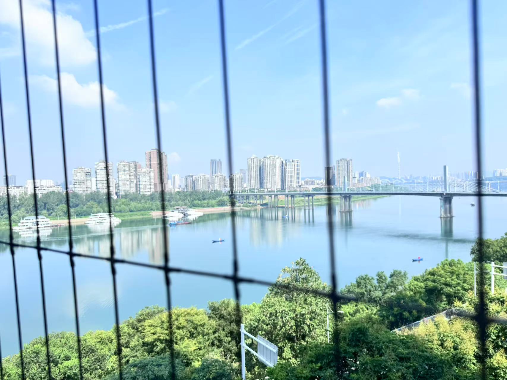 四季花园 4室2厅2卫 78.8万 四季花园 4室2厅2卫 78.8万室内图