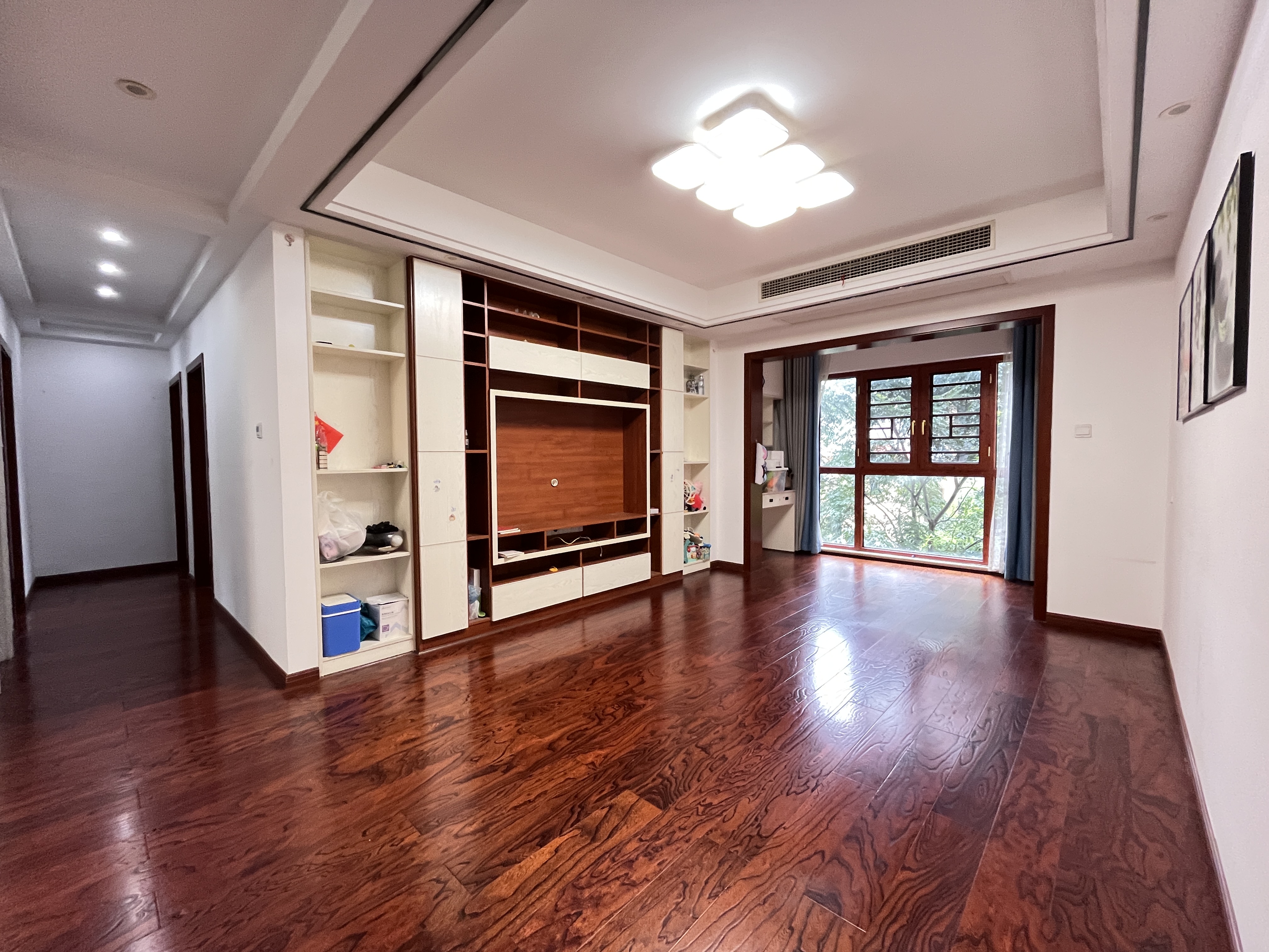 提香蓝岸  3室2厅2卫    69.8万室内图