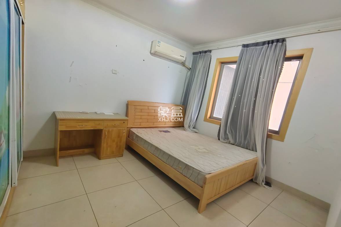 文化园三期  1室1厅1卫    21.8万 文化园三期  1室1厅1卫    21.8万室内图