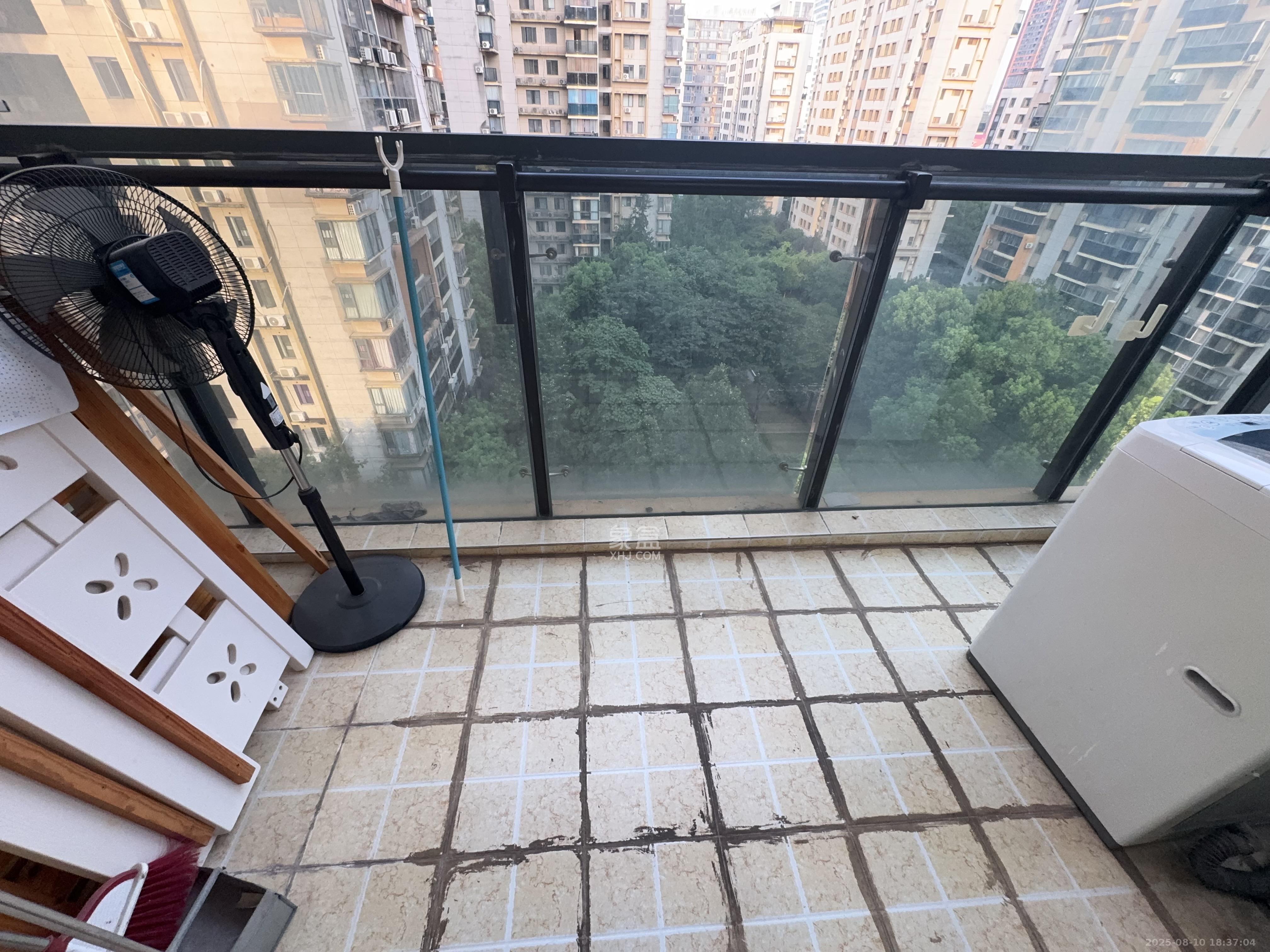 博林金谷  2室2厅1卫   2200.00元/月室内图