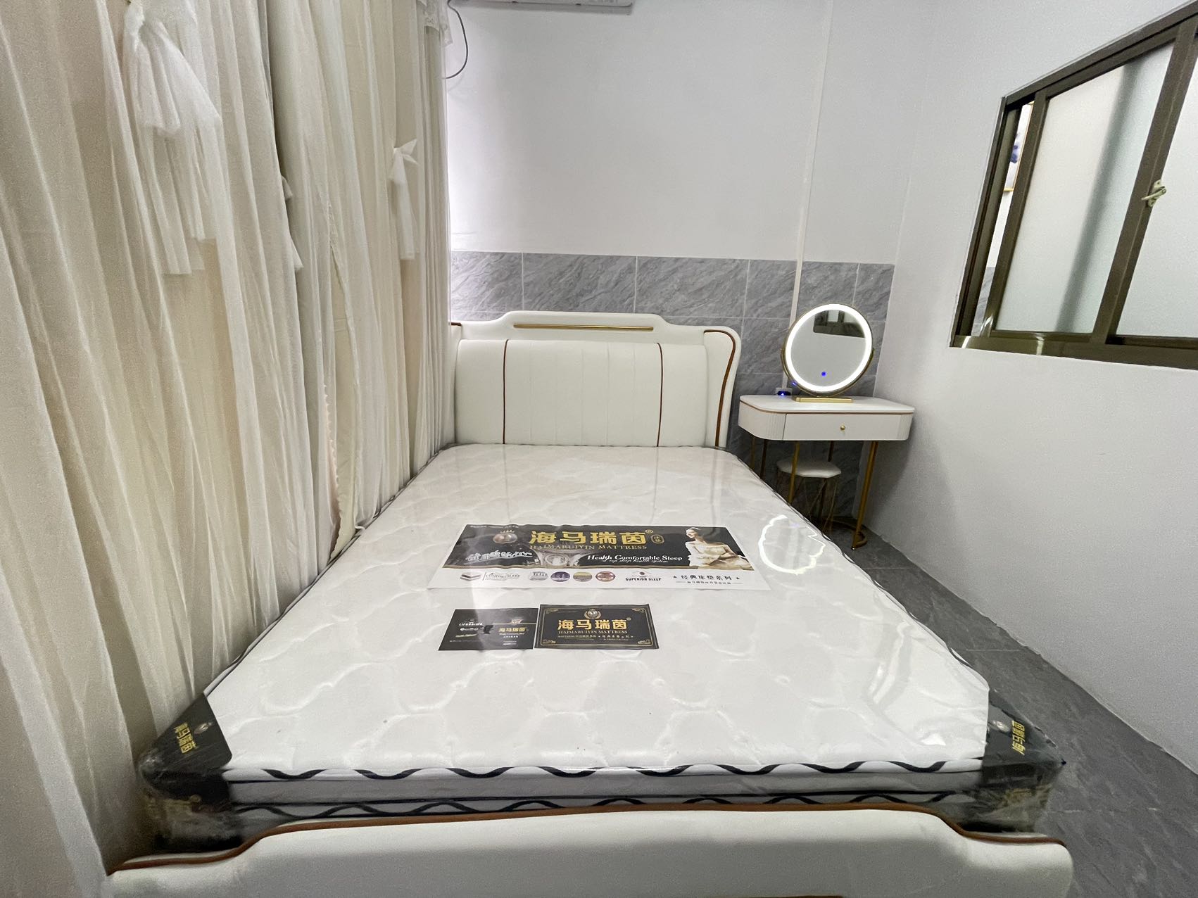 御尚·轻奢公寓(海清苑)  1室1厅1卫    1400.0元/月 御尚·轻奢公寓(海清苑)  1室1厅1卫    1400.0元/月室内图