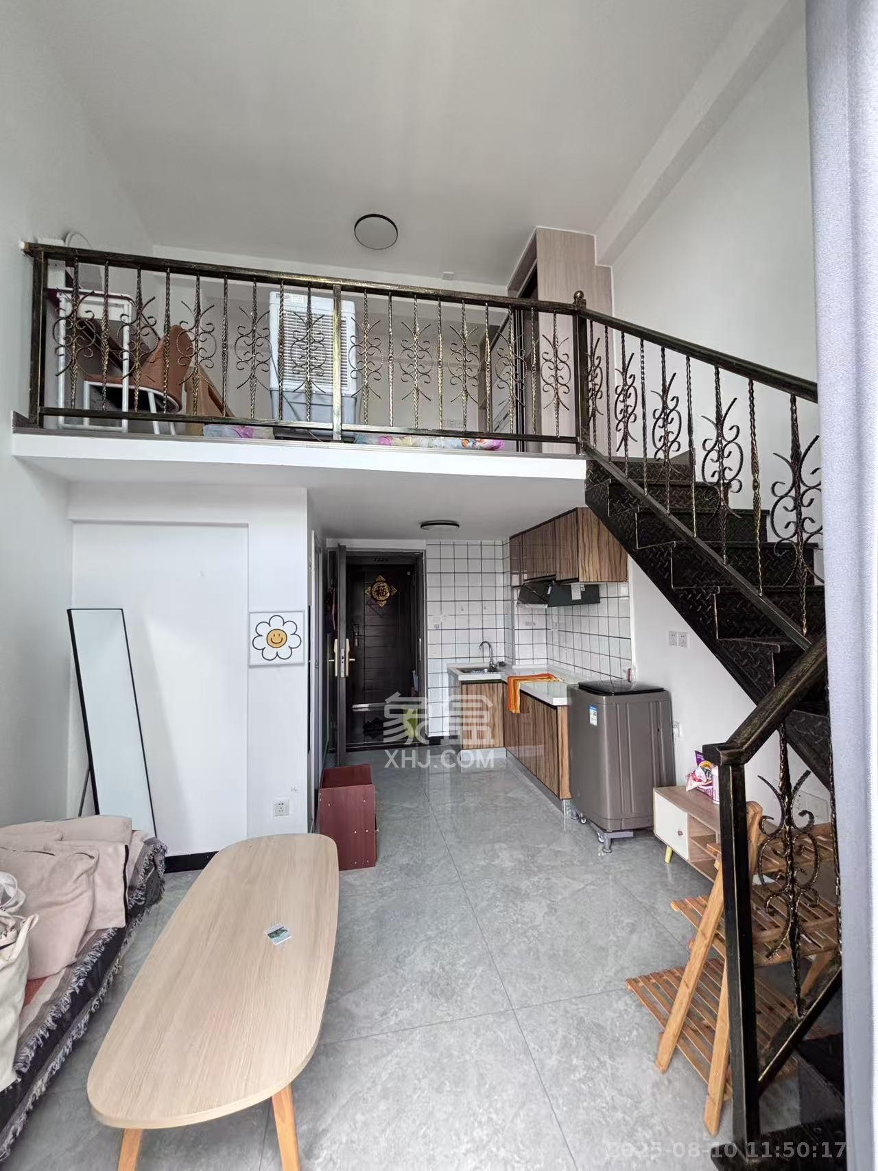 万科金色梦想B区  1室1厅1卫    1600.0元/月 万科金色梦想B区  1室1厅1卫    1600.0元/月室内图