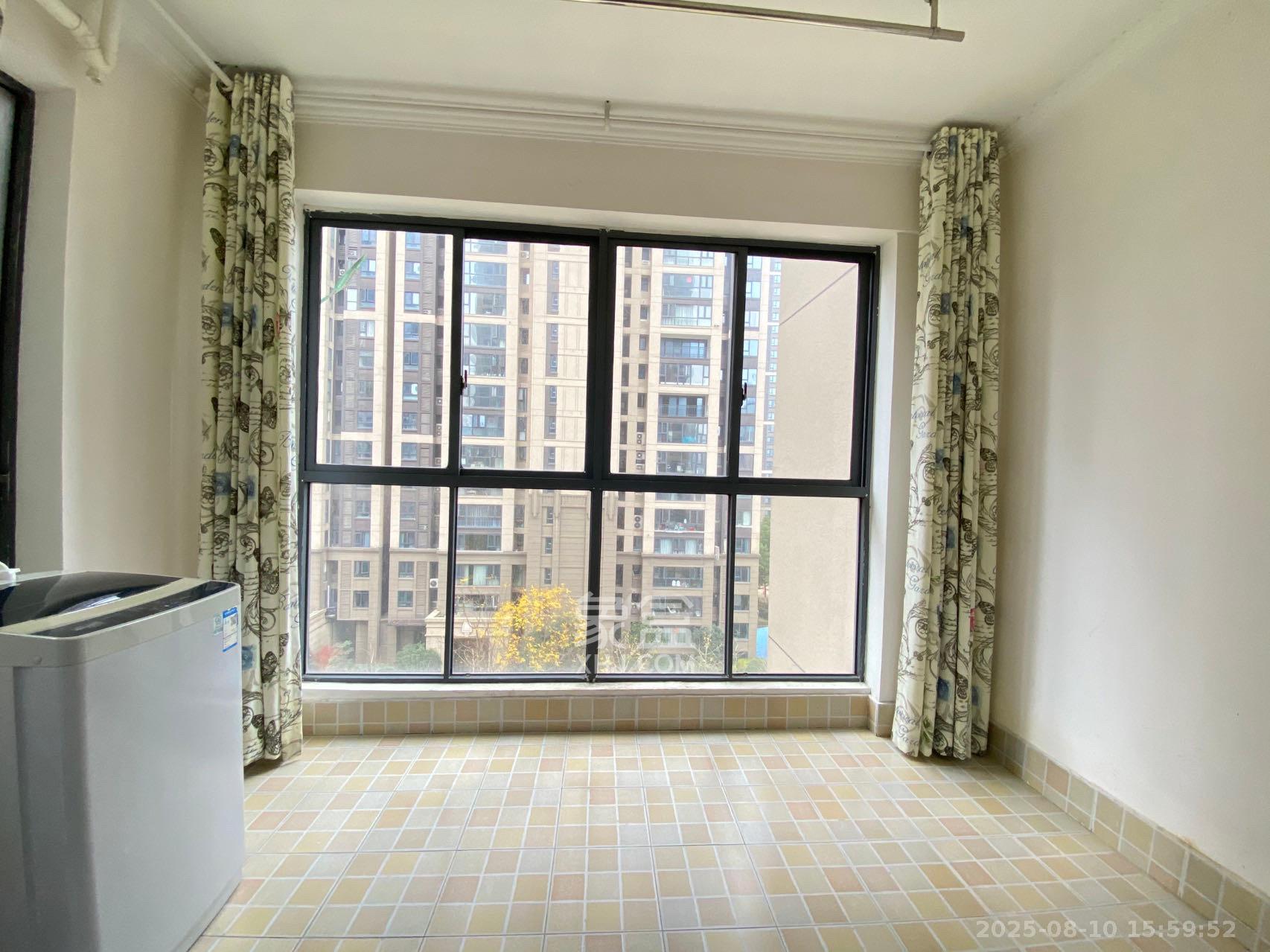 建发中央公园（建发美地）  3室2厅1卫   3500.00元/月室内图