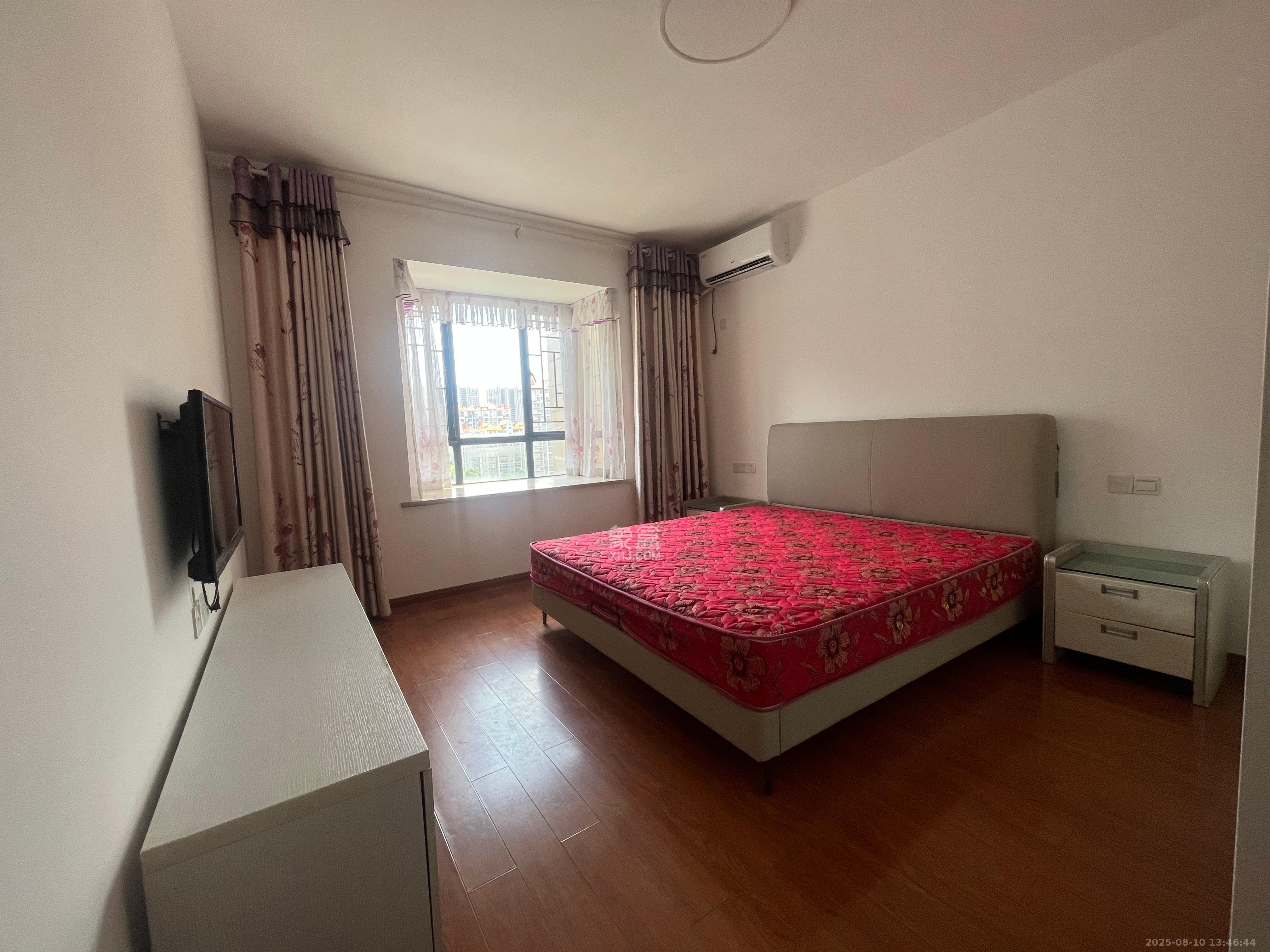 三江花中城 3室2厅2卫 3200.0元/月 三江花中城 3室2厅2卫 3200.0元/月室内图