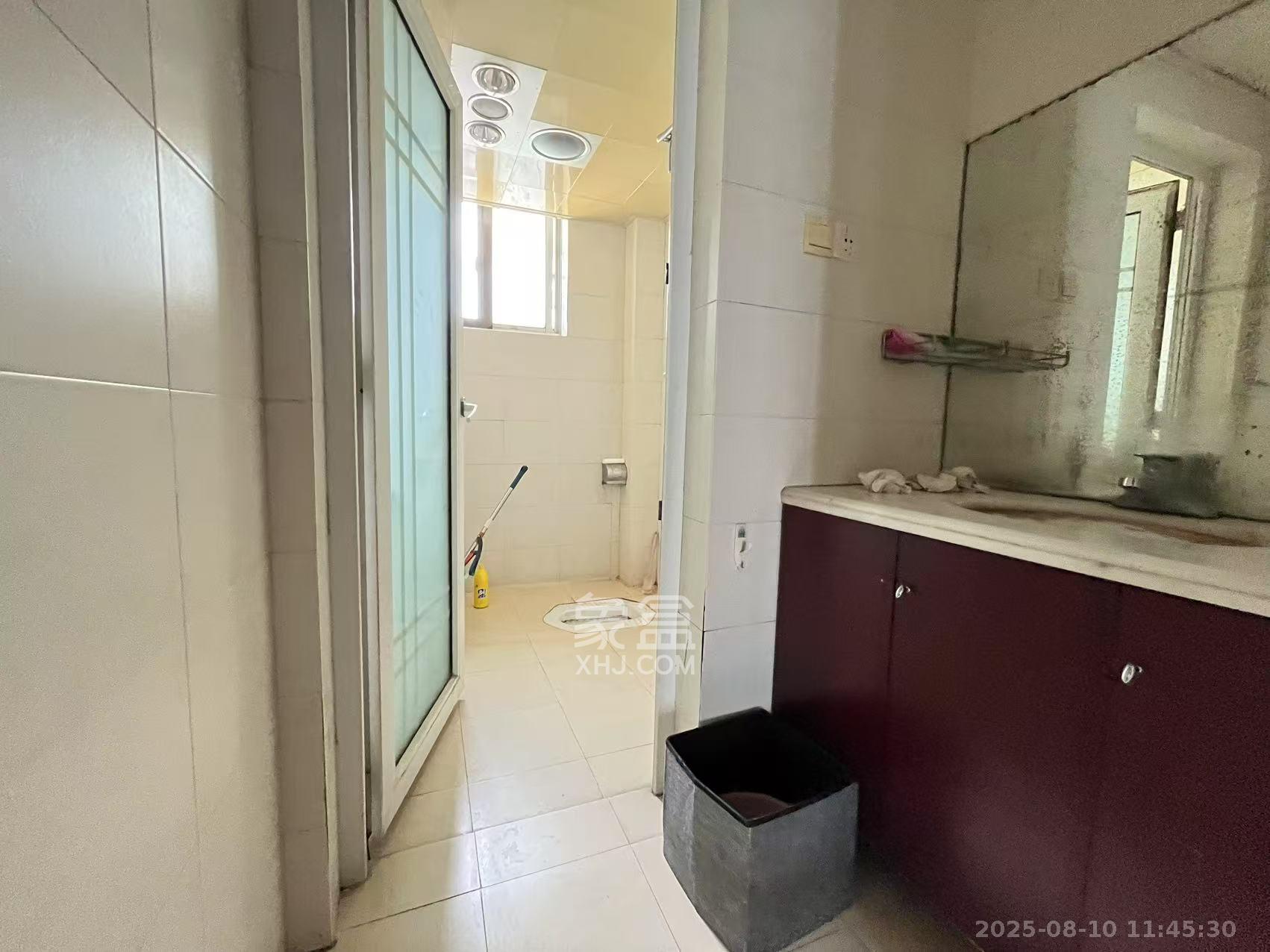 奥克大厦  3室2厅2卫    3500.0元/月室内图