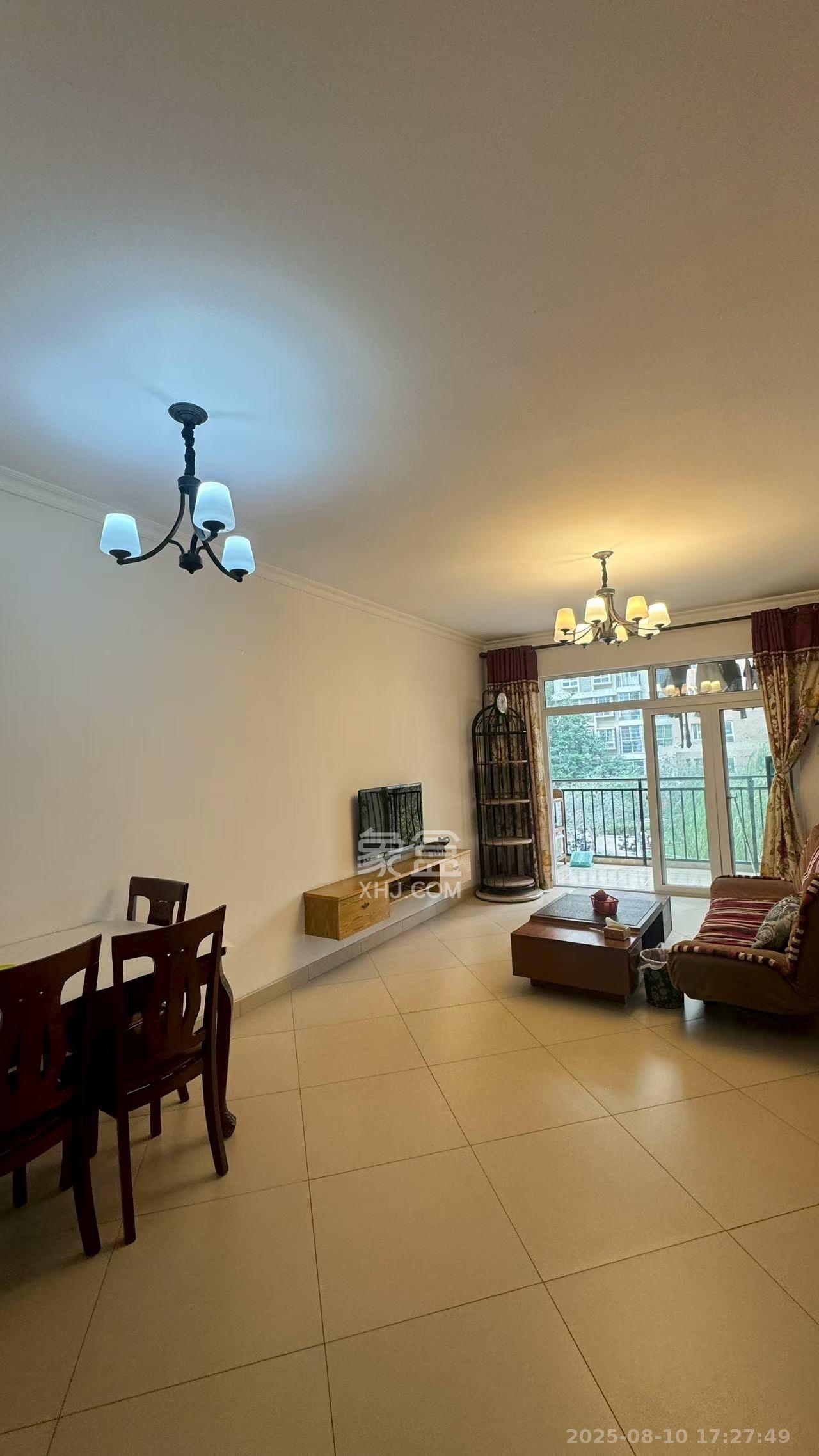 中房F联邦  3室1厅1卫    1000.0元/月 中房F联邦  3室1厅1卫    1000.0元/月室内图