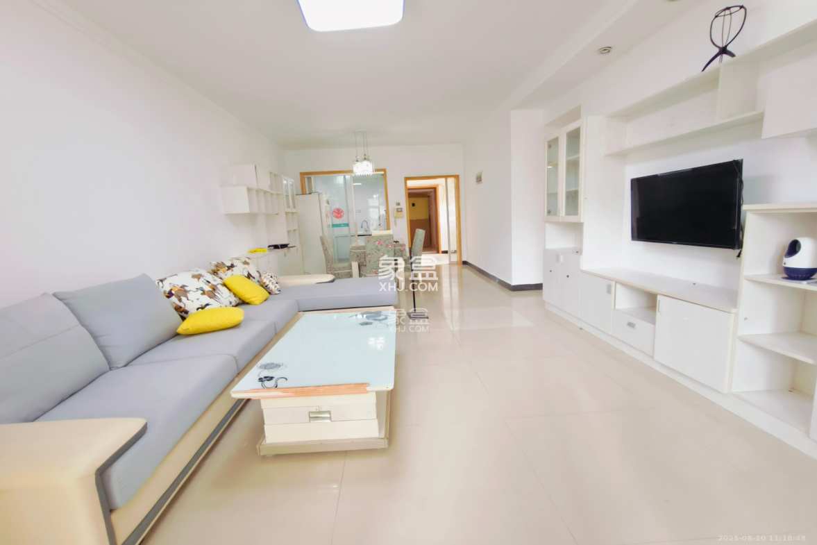 筑梦园  3室2厅1卫    2200.0元/月 筑梦园  3室2厅1卫    2200.0元/月室内图