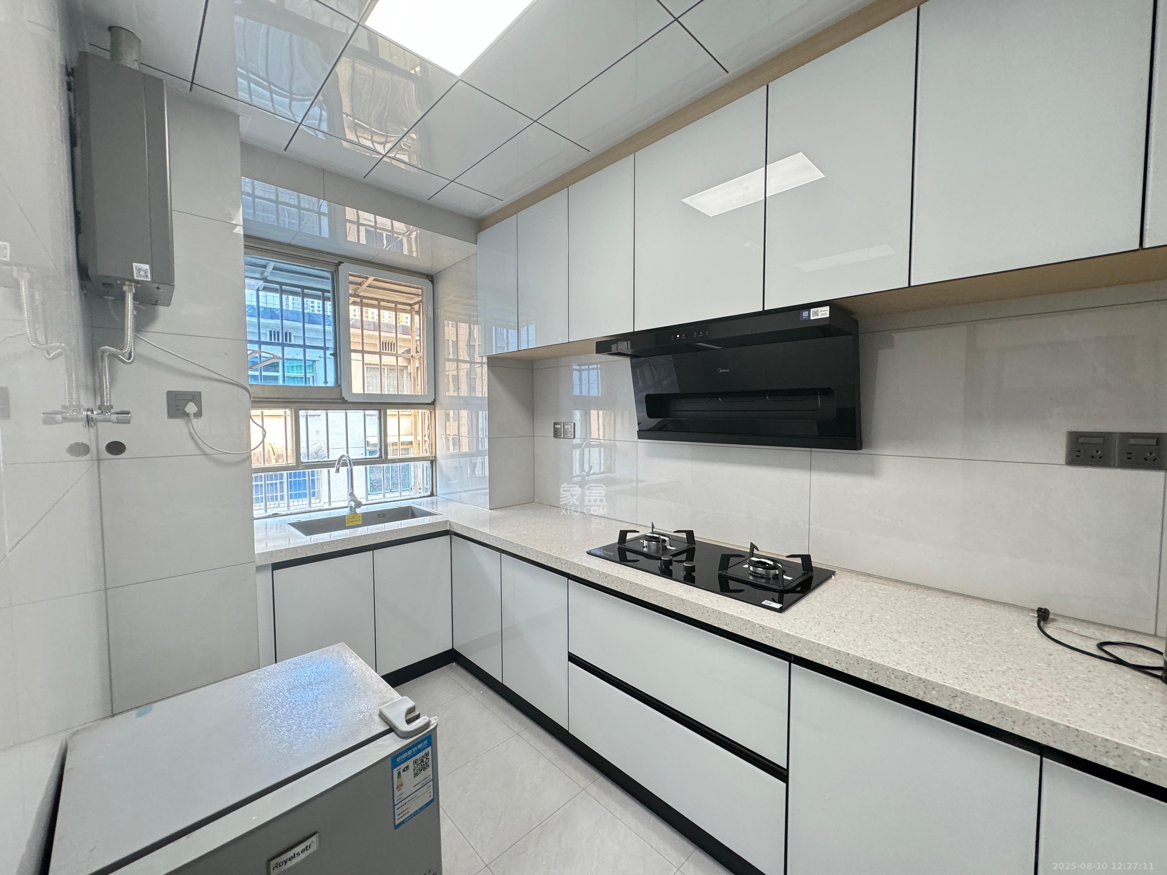 省中医药研究院宿舍(国华制药厂北院) 3室2厅2卫 2500.0元/月 省中医药研究院宿舍(国华制药厂北院) 3室2厅2卫 2500.0元/月室内图