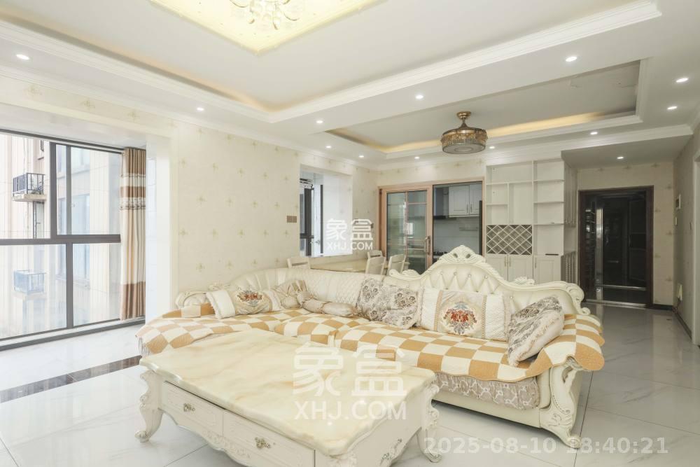 梅溪湖合能璞丽 3室2厅2卫 2800.0元/月 梅溪湖合能璞丽 3室2厅2卫 2800.0元/月室内图