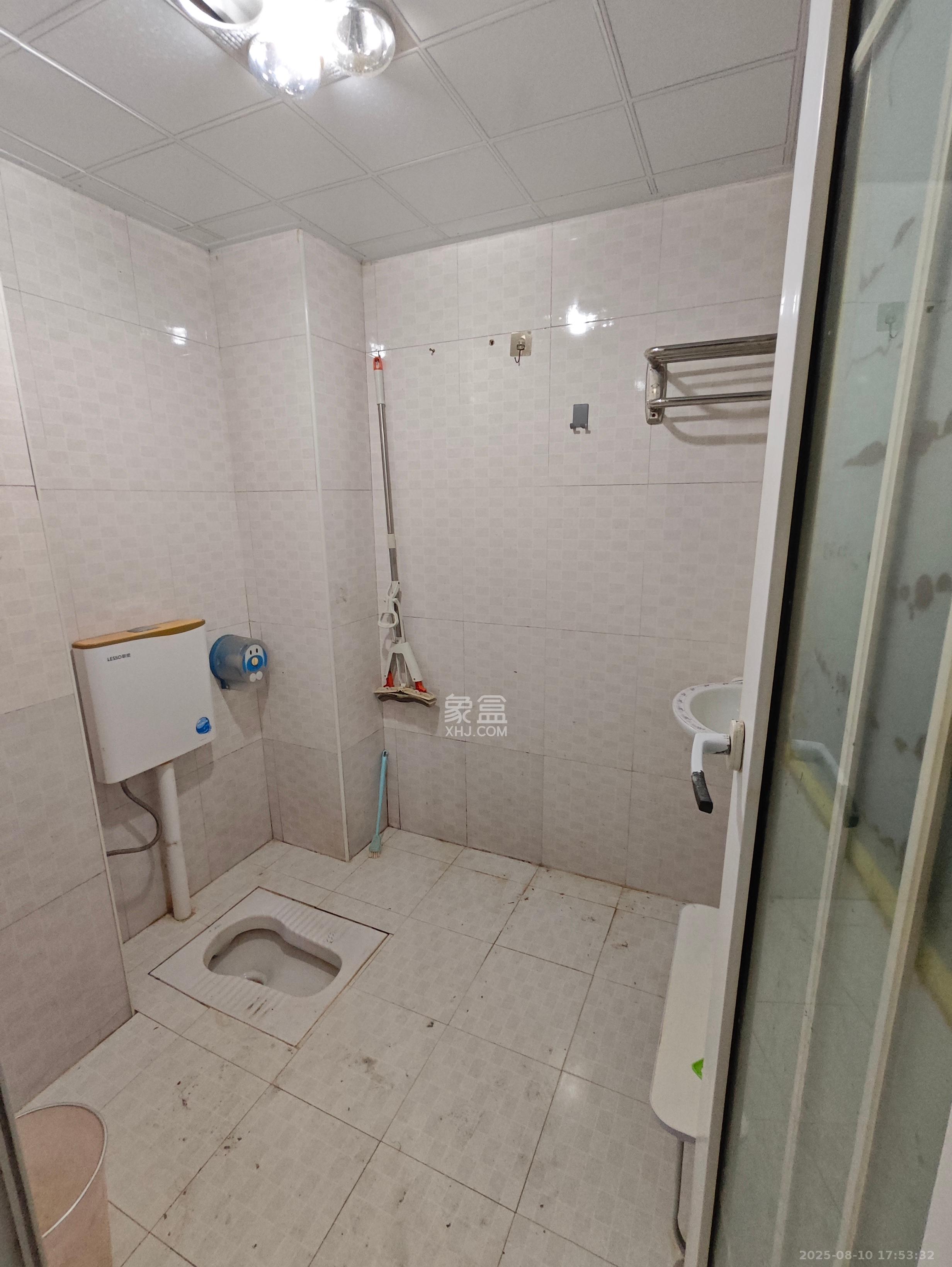 新芙蓉之都 2室1厅1卫 1700.0元/月 新芙蓉之都 2室1厅1卫 1700.0元/月室内图