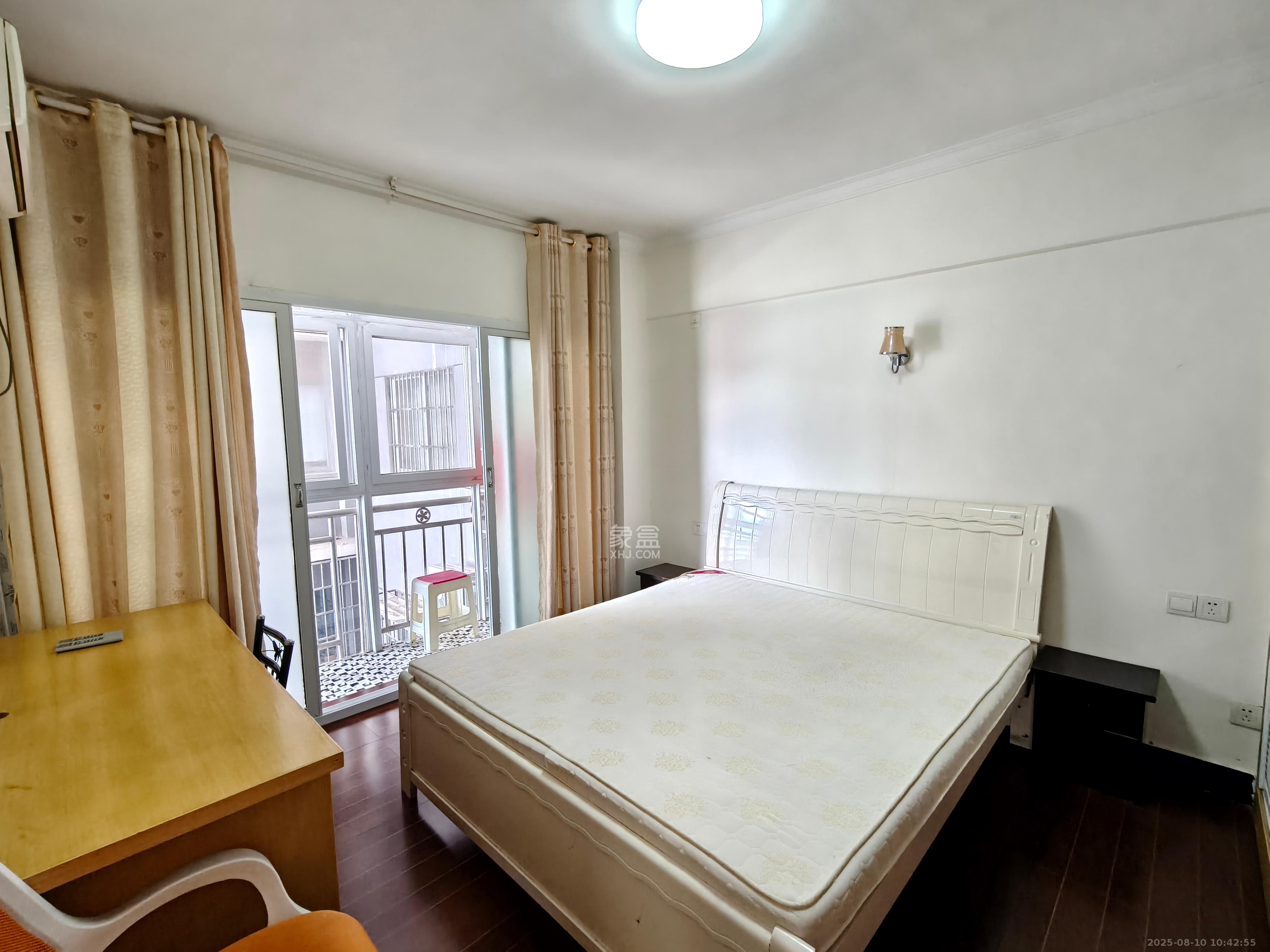 西罗亚大厦 1室1厅1卫 3000.0元/月 西罗亚大厦 1室1厅1卫 3000.0元/月室内图