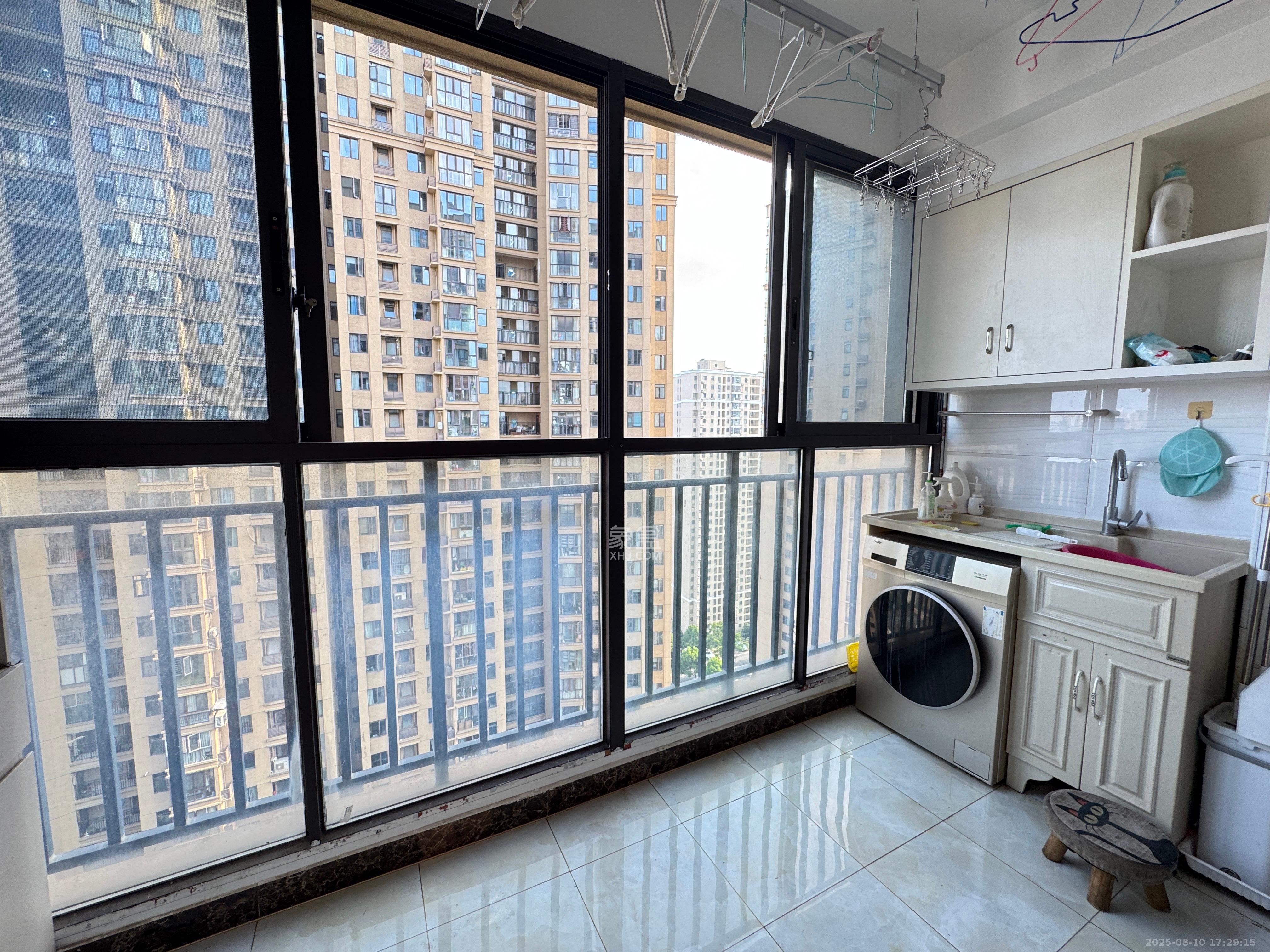 中建信和城 1室0厅0卫 2800.0元/月 中建信和城 1室0厅0卫 2800.0元/月室内图