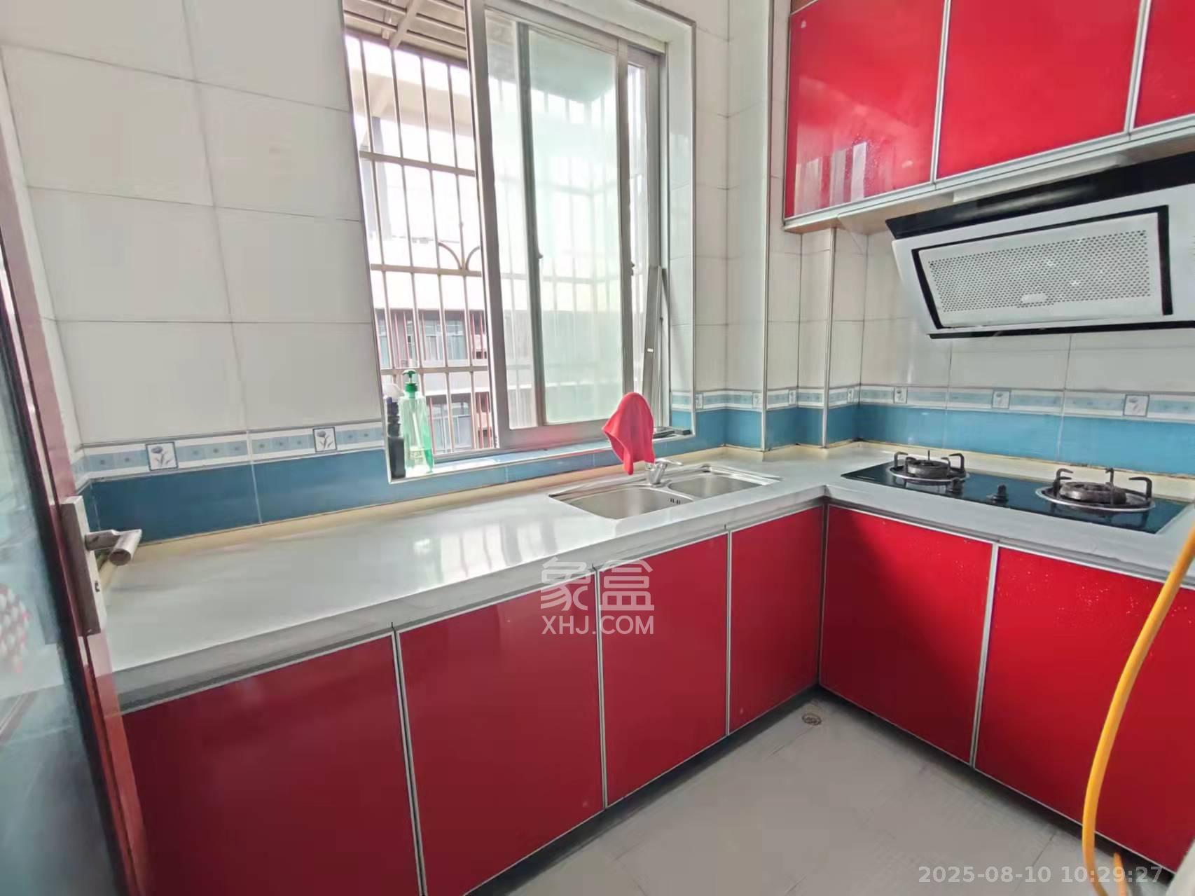 湘绣城 3室2厅1卫 1500.0元/月 湘绣城 3室2厅1卫 1500.0元/月室内图