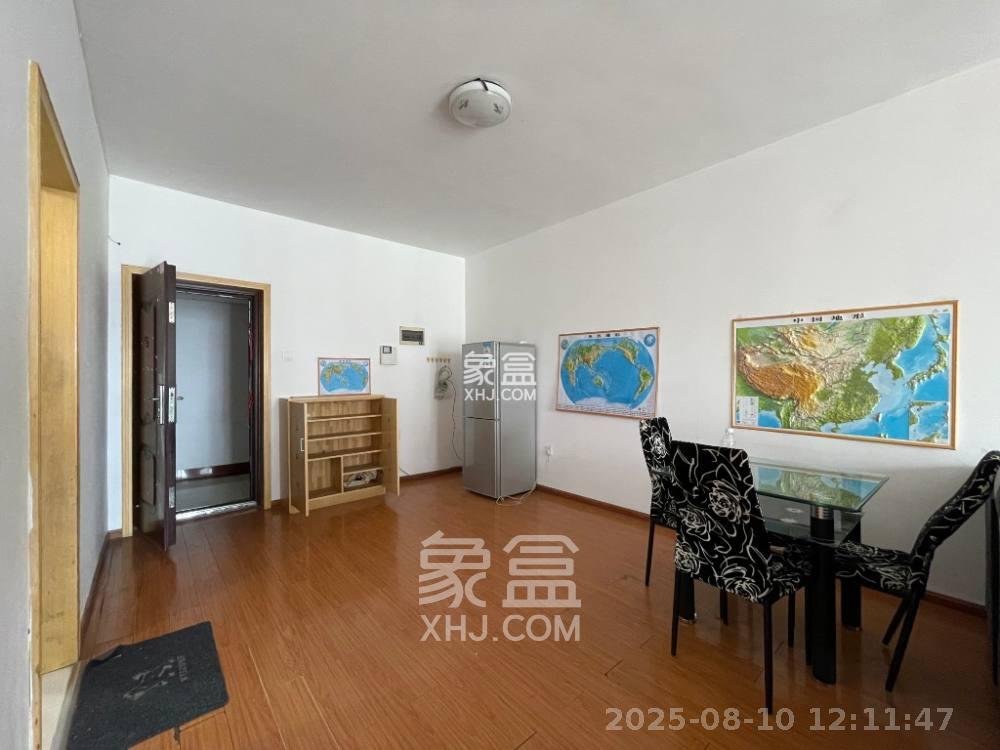 银轩铭誉(四海怡家) 2室1厅1卫 2800.0元/月 银轩铭誉(四海怡家) 2室1厅1卫 2800.0元/月室内图