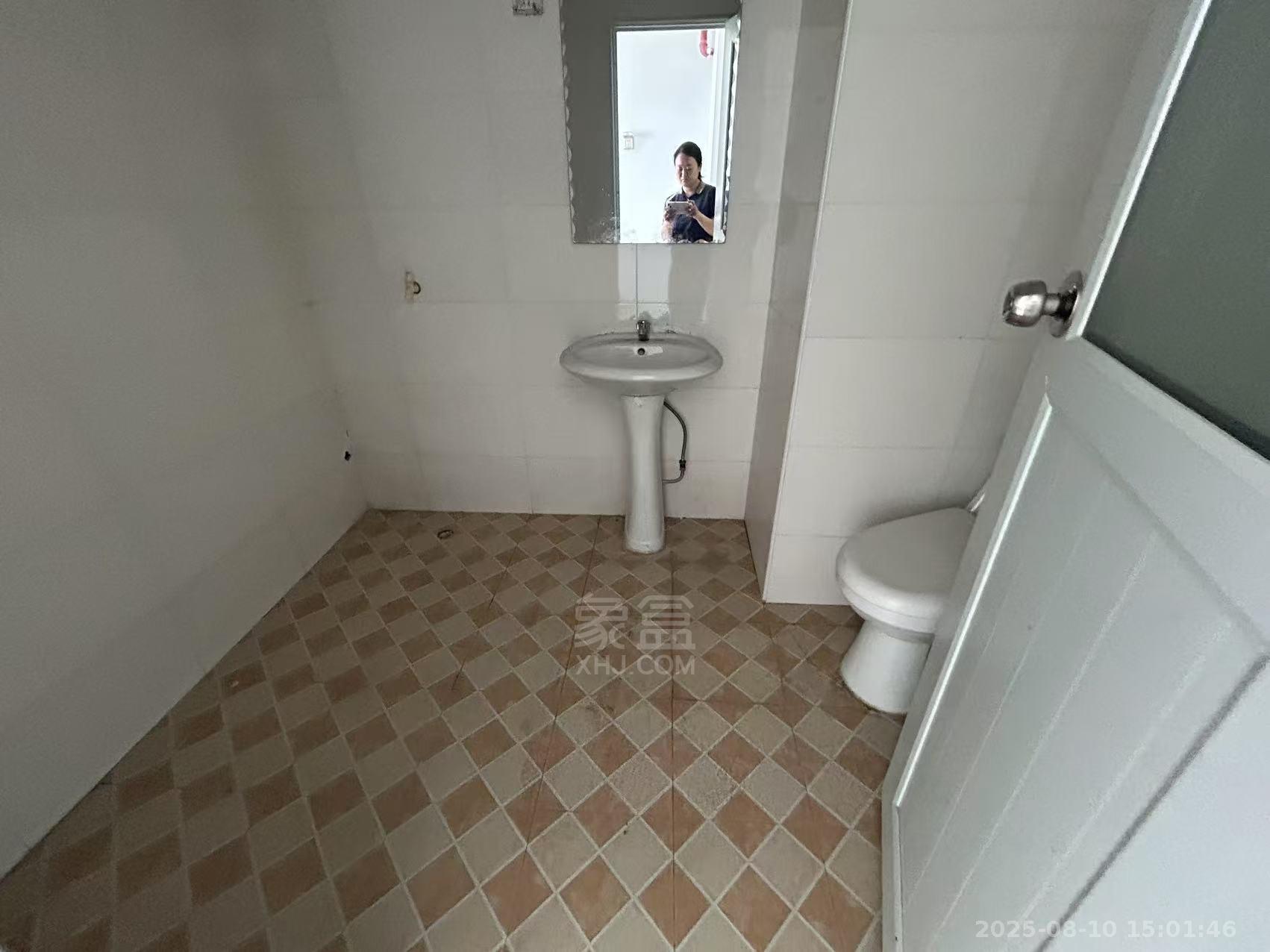 福泰国际 1室0厅0卫 900.0元/月 福泰国际 1室0厅0卫 900.0元/月室内图