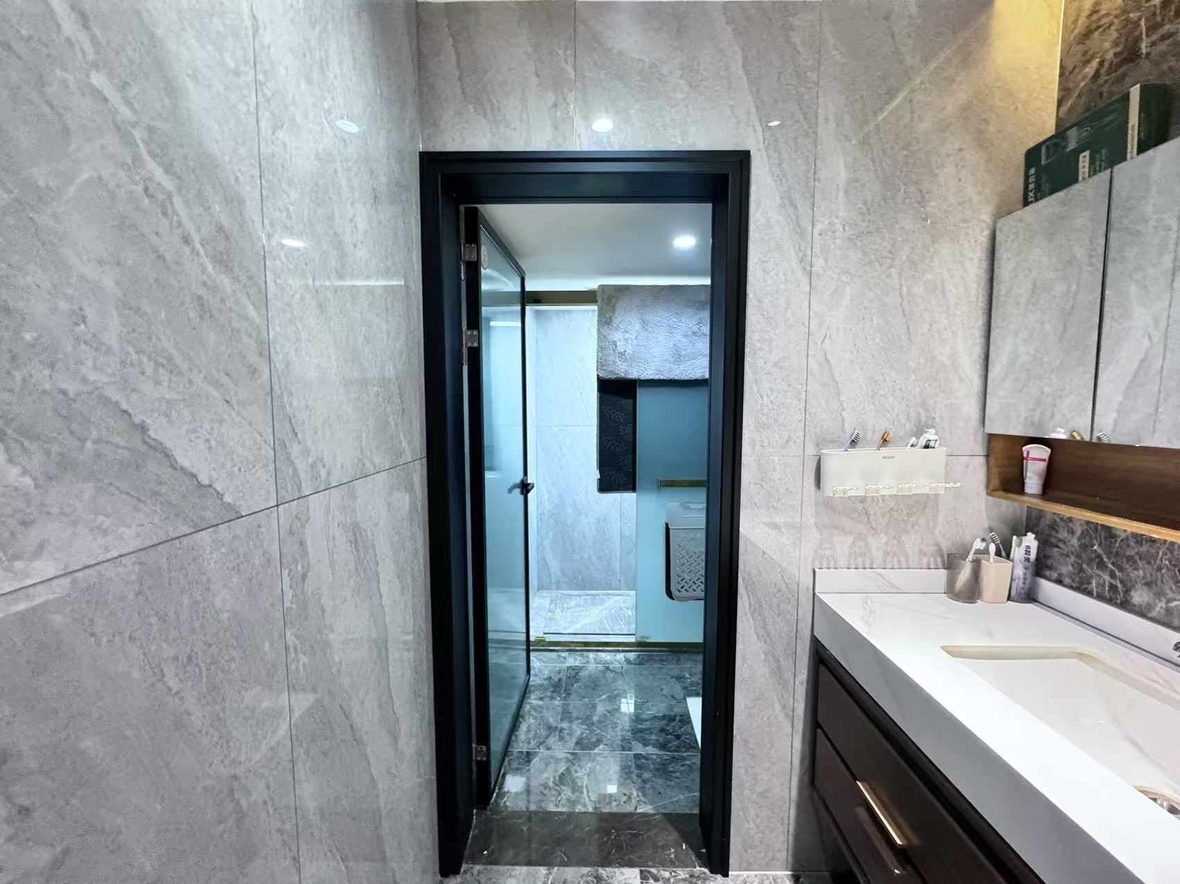 山水国际 4室2厅3卫 198.0万 山水国际 4室2厅3卫 198.0万室内图