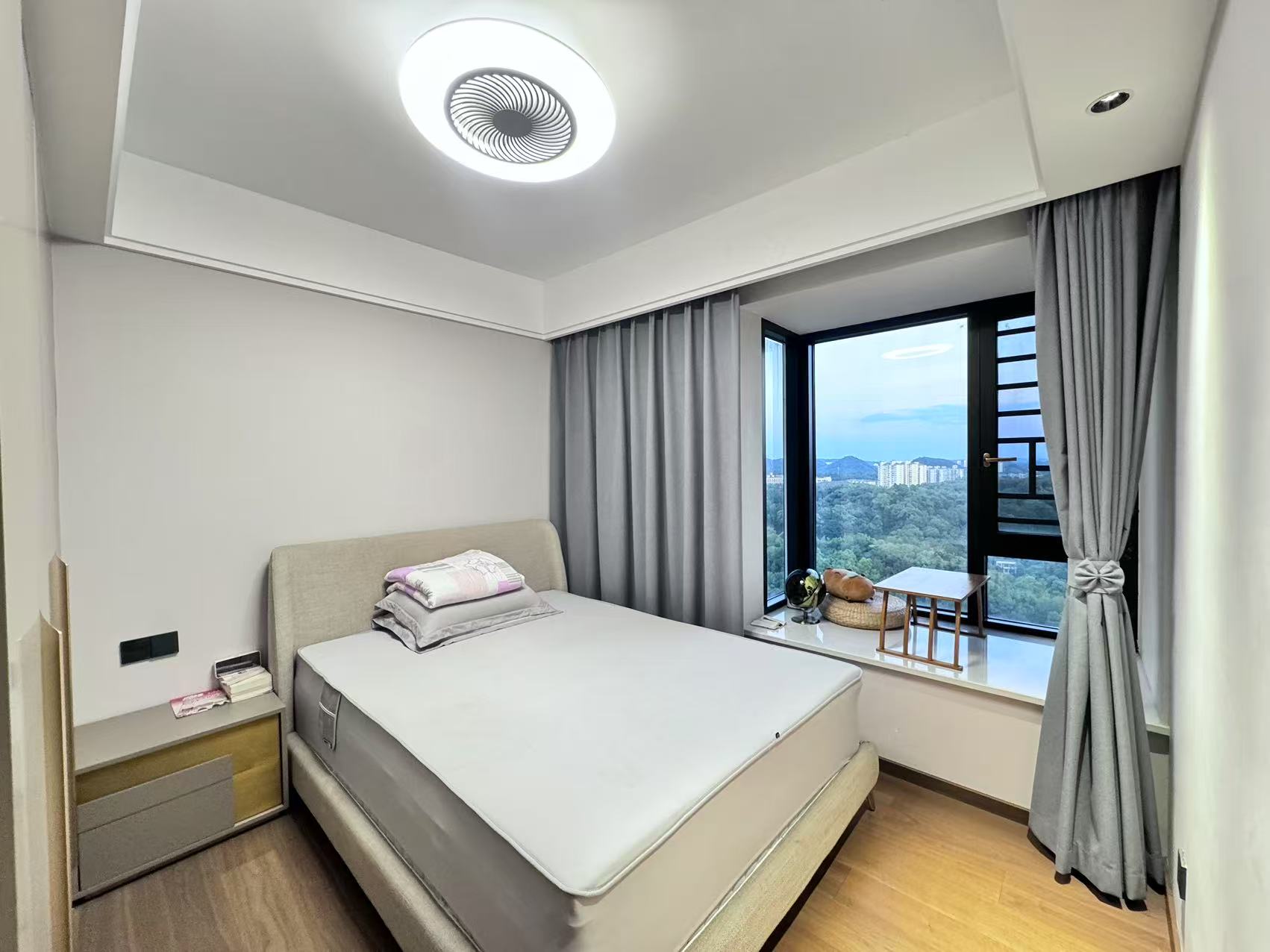 山水国际 4室2厅3卫 198.0万 山水国际 4室2厅3卫 198.0万室内图