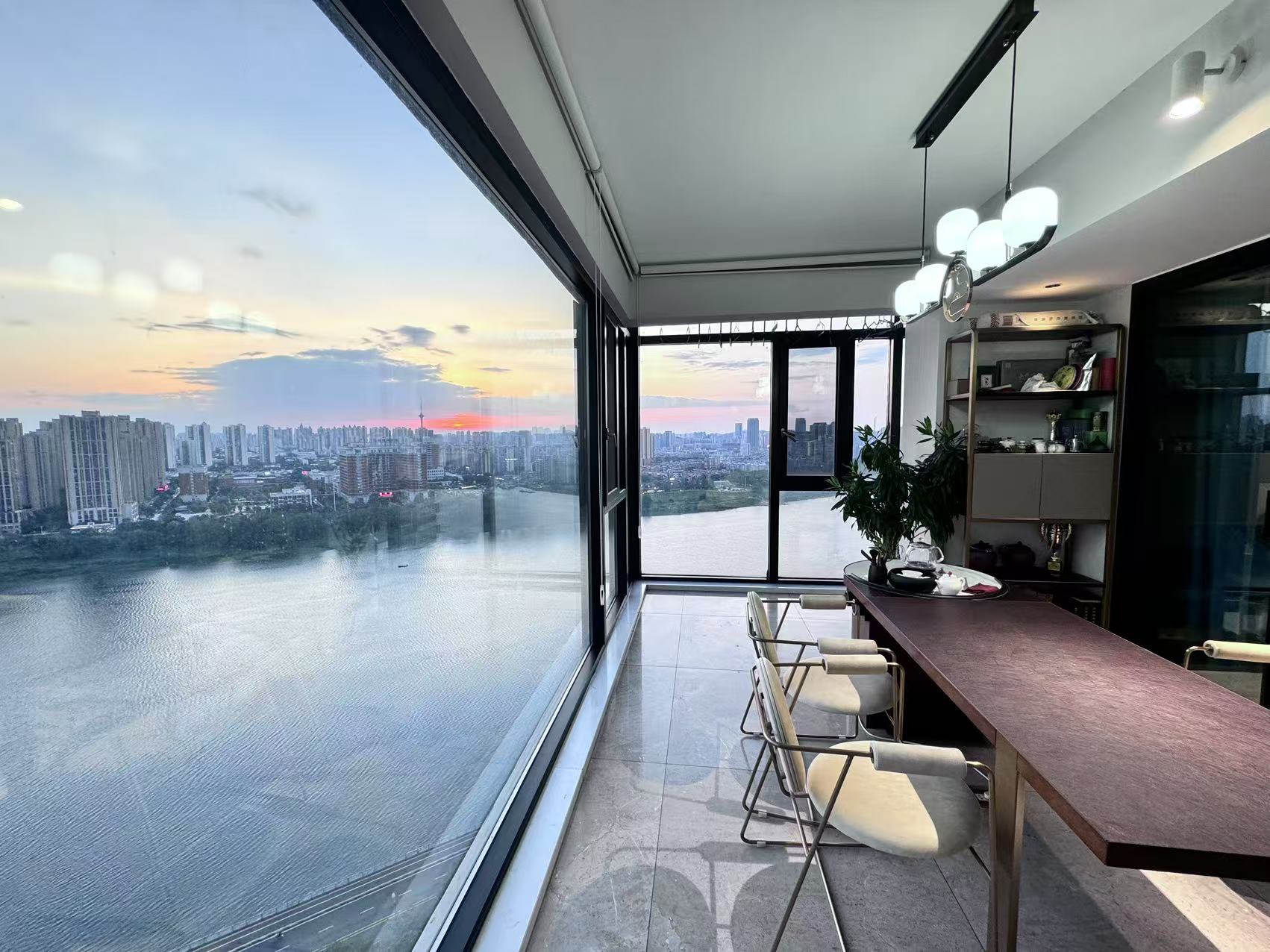 山水国际 4室2厅3卫 198.0万 山水国际 4室2厅3卫 198.0万室内图