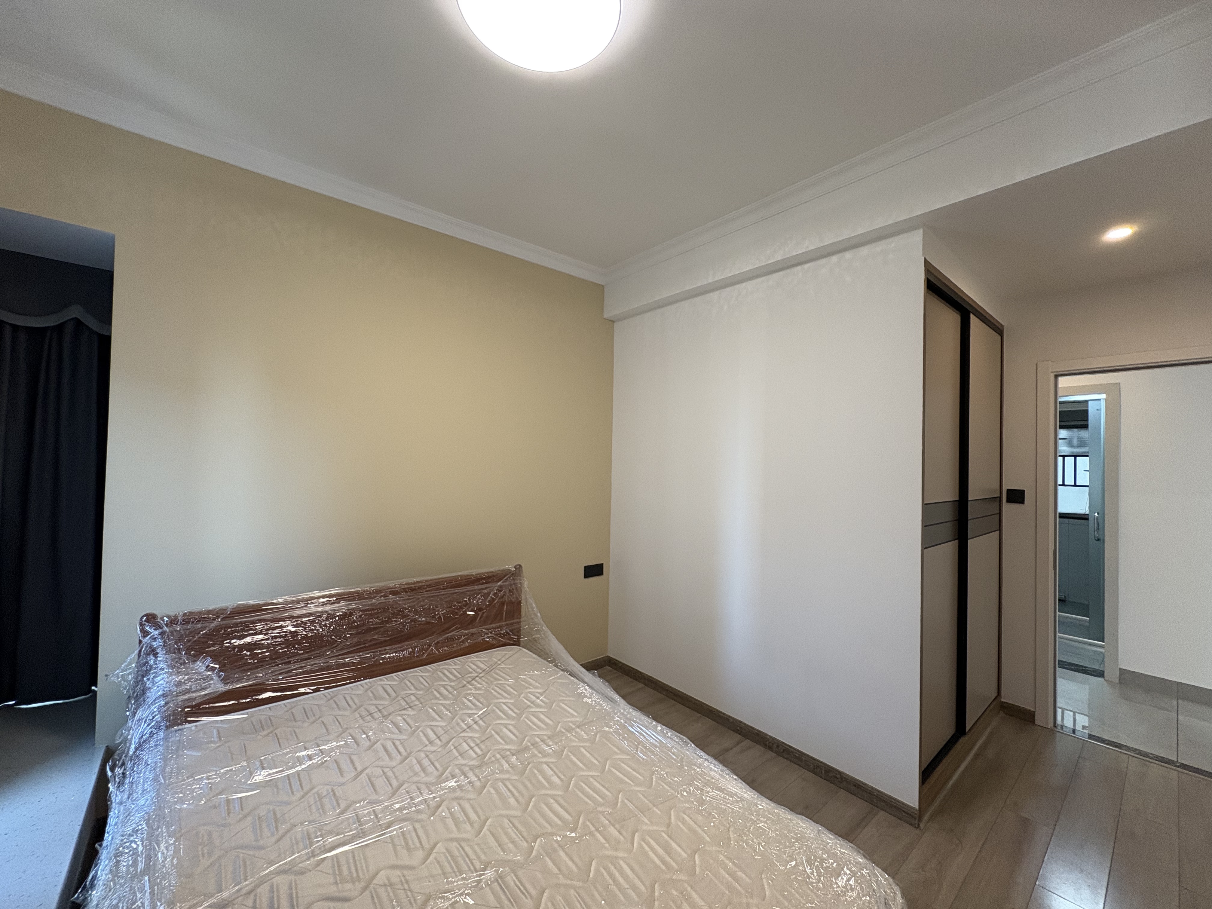 金轮津桥华府 3室2厅1卫 72.00万 金轮津桥华府 3室2厅1卫 72.00万室内图