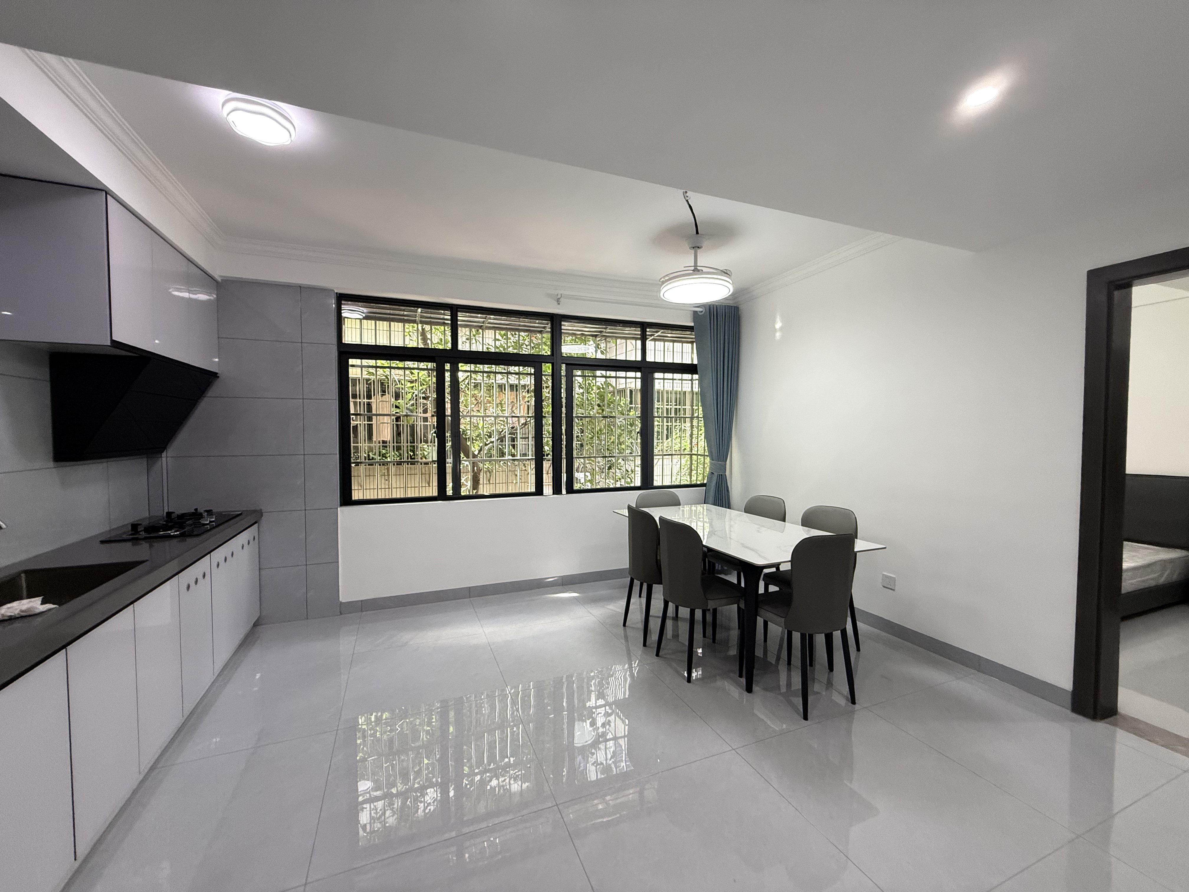 海甸岛卫生局宿舍 3室2厅1卫 2000.0元/月 海甸岛卫生局宿舍 3室2厅1卫 2000.0元/月室内图