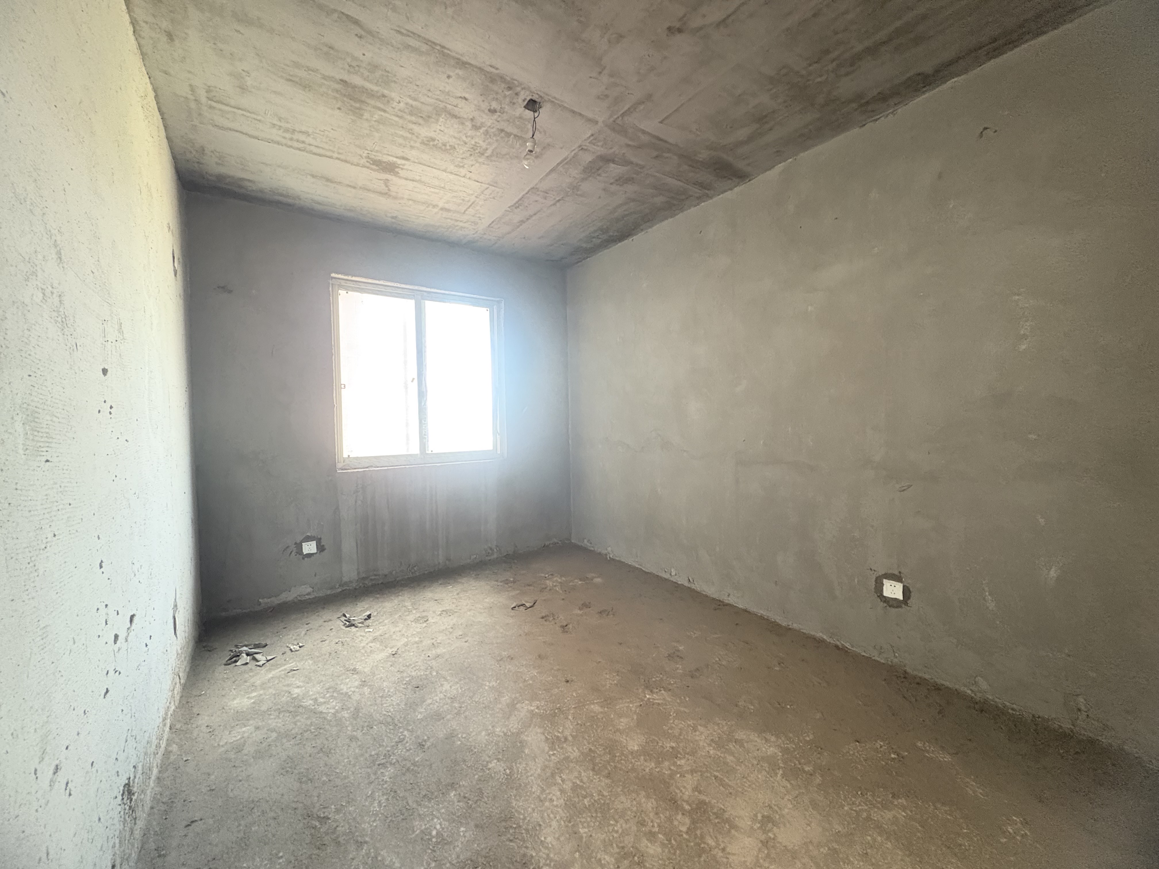 广源壹号  1室0厅0卫    65.0万客厅